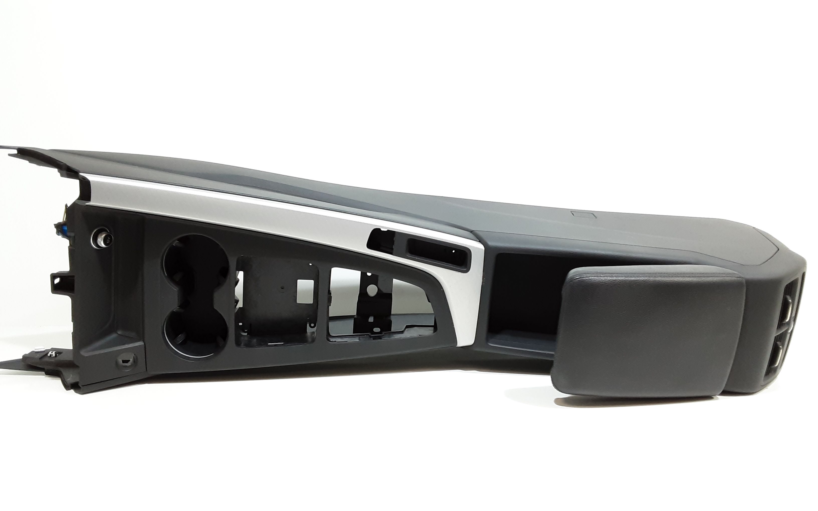 Tunnel consolle centrale AUDI A4 Avant (8W5)