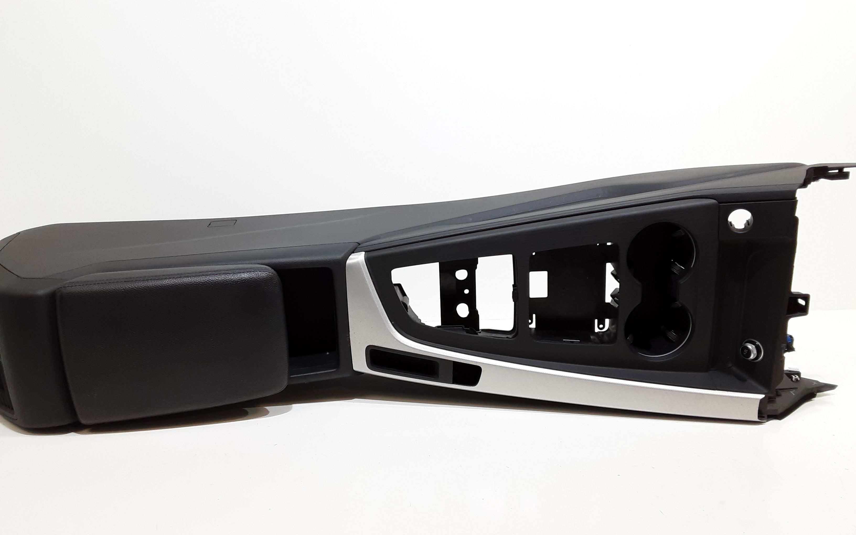 Tunnel consolle centrale AUDI A4 Avant (8W5)