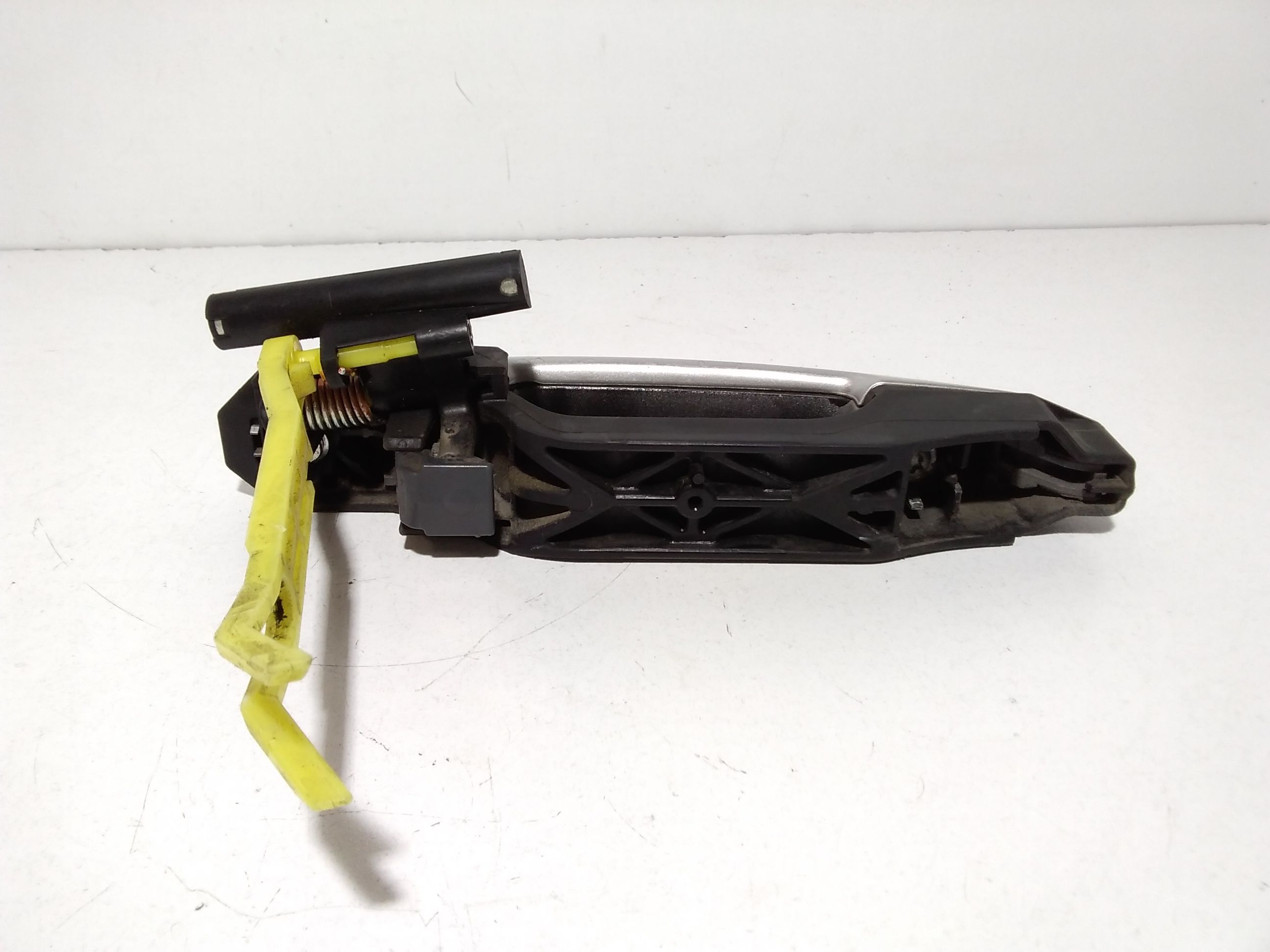 Maniglia esterna Posteriore Sinistra SUZUKI Swift 4 Serie