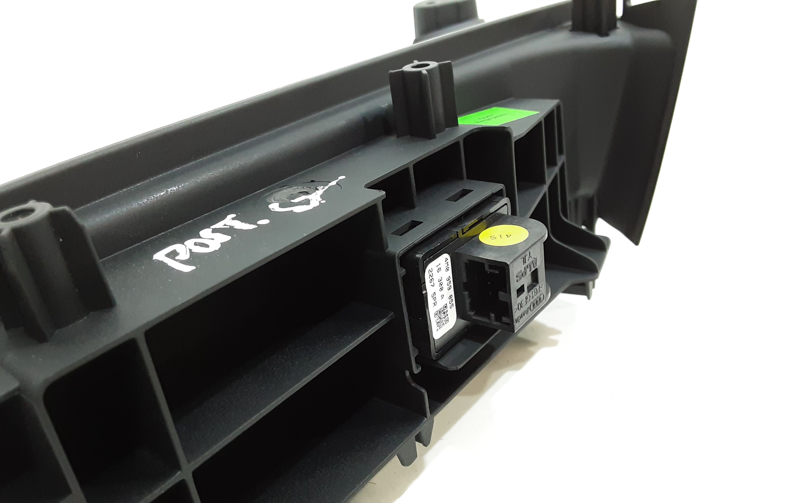 Pulsantiera Posteriore Sinistra AUDI A4 Avant (8W5)