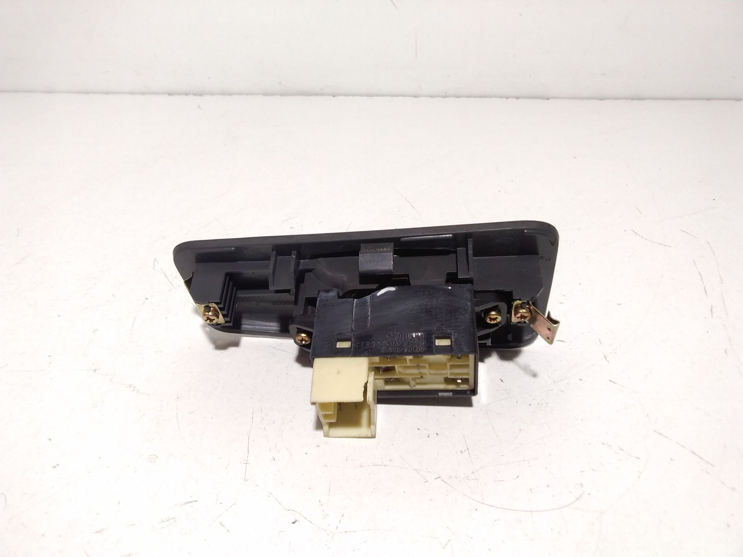 Pulsantiera Posteriore Sinistra KIA Cerato 1 Serie