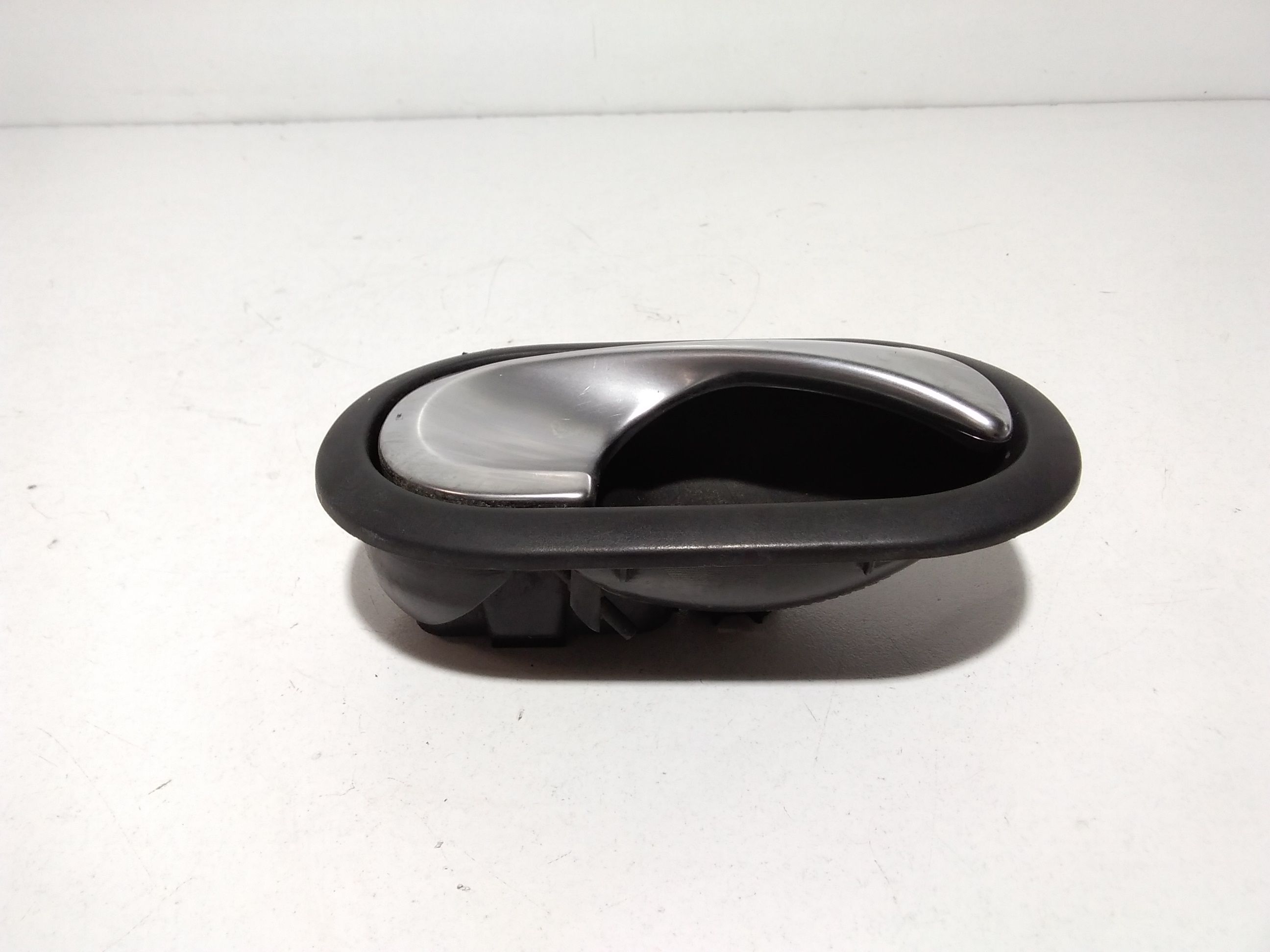 Maniglia interna Posteriore Destra RENAULT Scenic Serie (03>09)