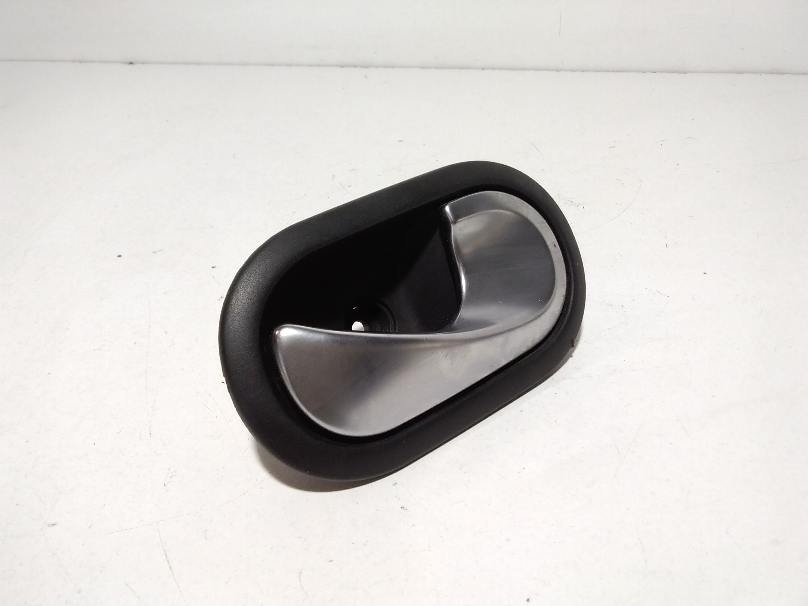 Maniglia interna Posteriore Destra RENAULT Scenic Serie (03>09)
