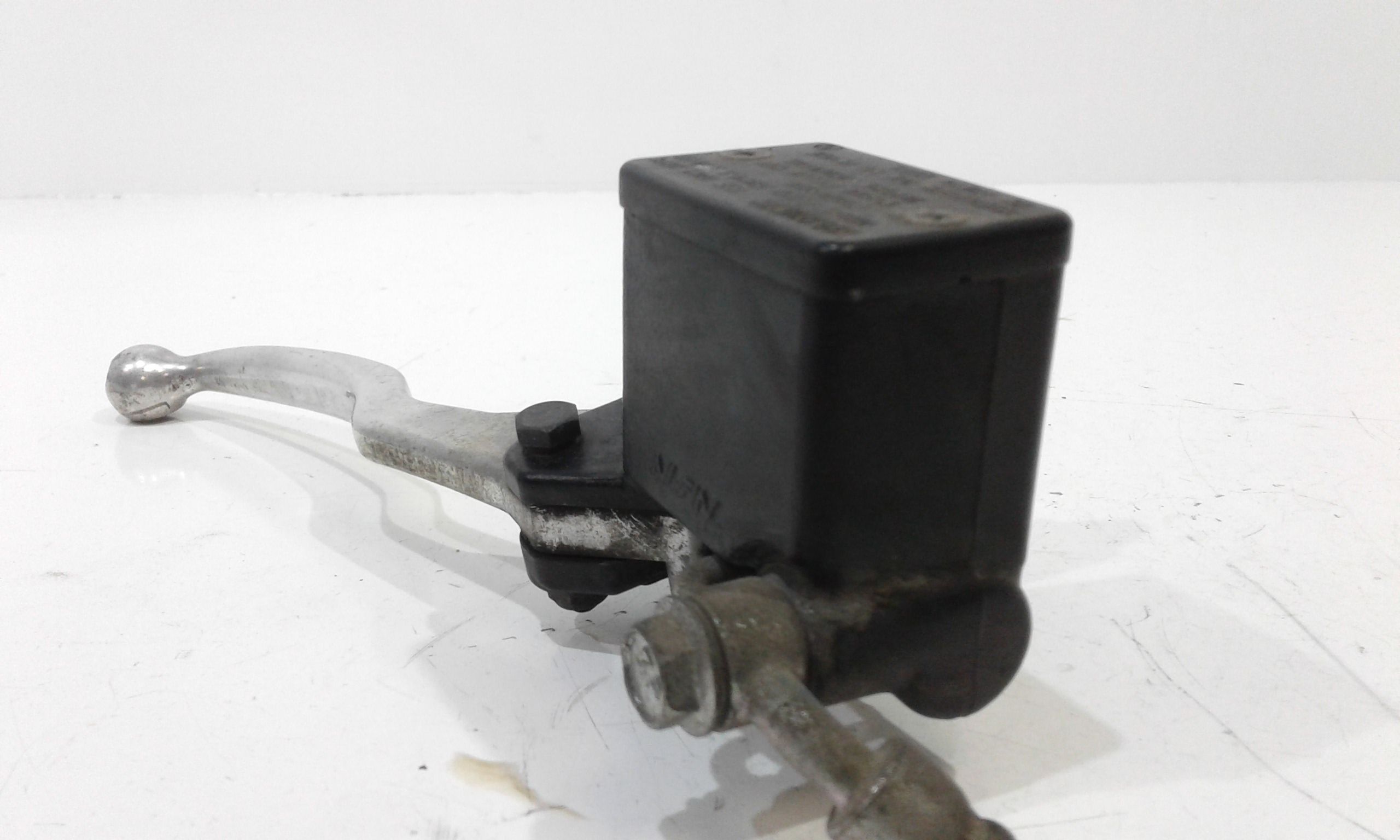 Pompa Freno anteriore SUZUKI SIXteen 150cc (07>14)