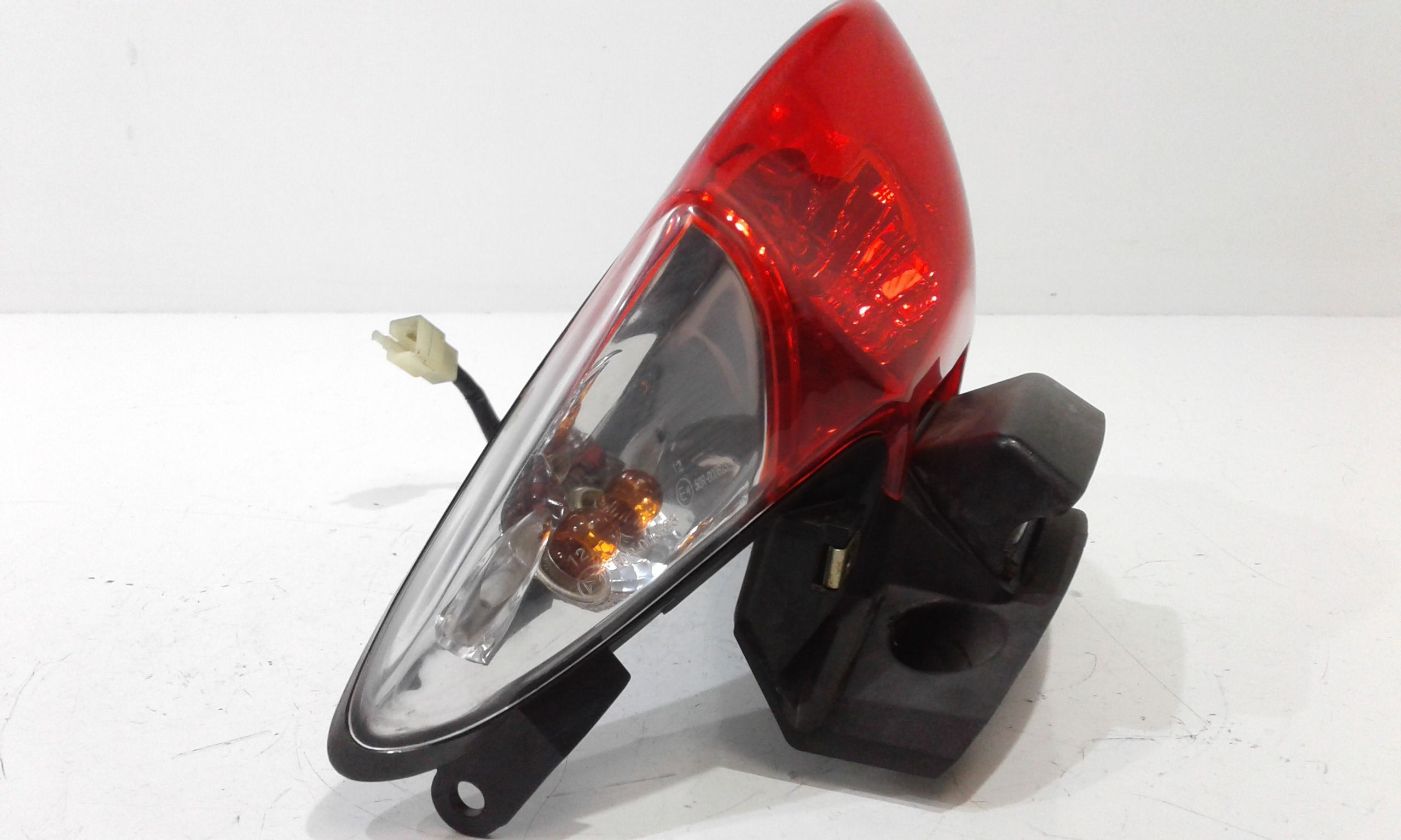 Stop posteriore SYM HD 200cc. (06>10)