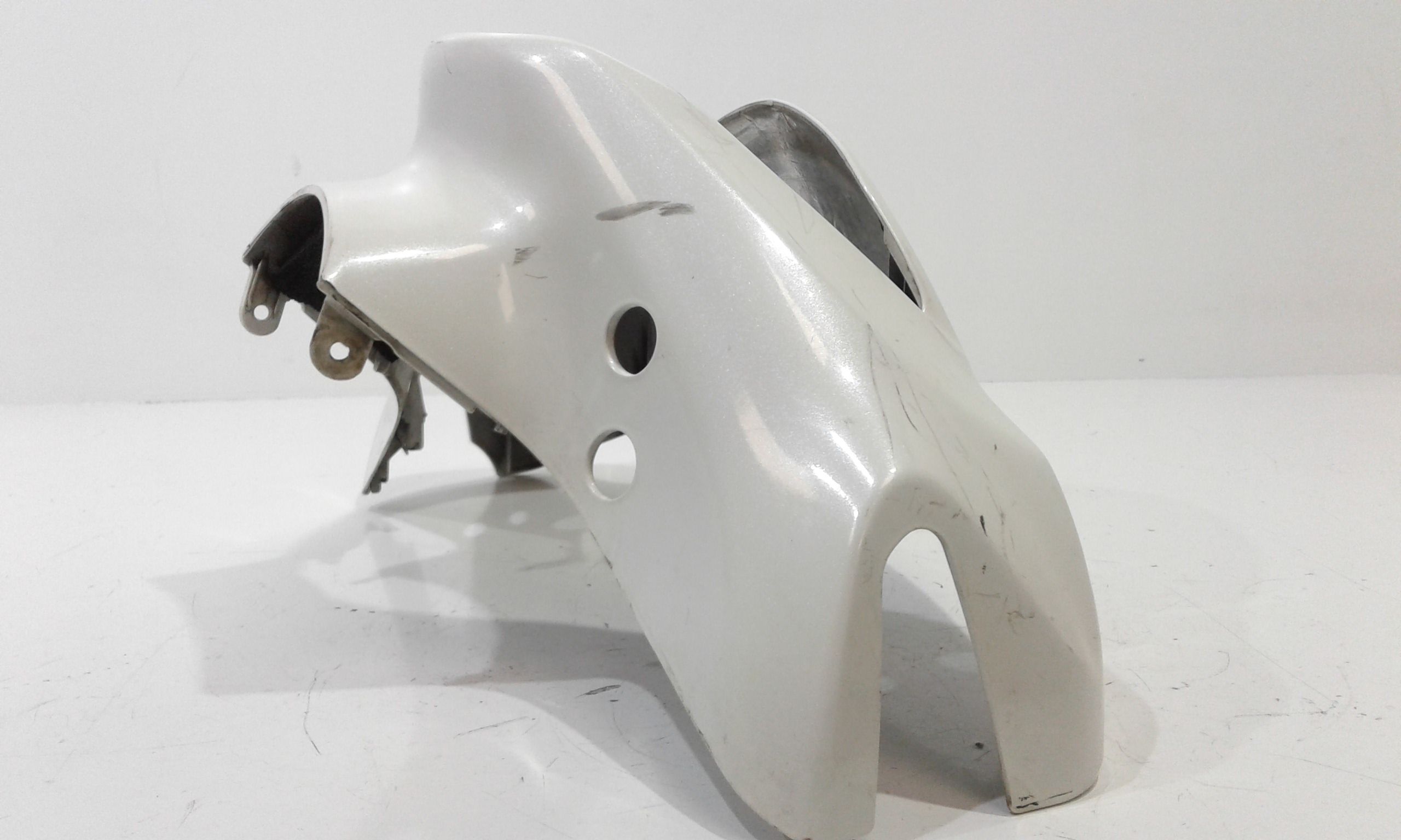 Cover cornice faro anteriore SUZUKI SIXteen 150cc (07>14)