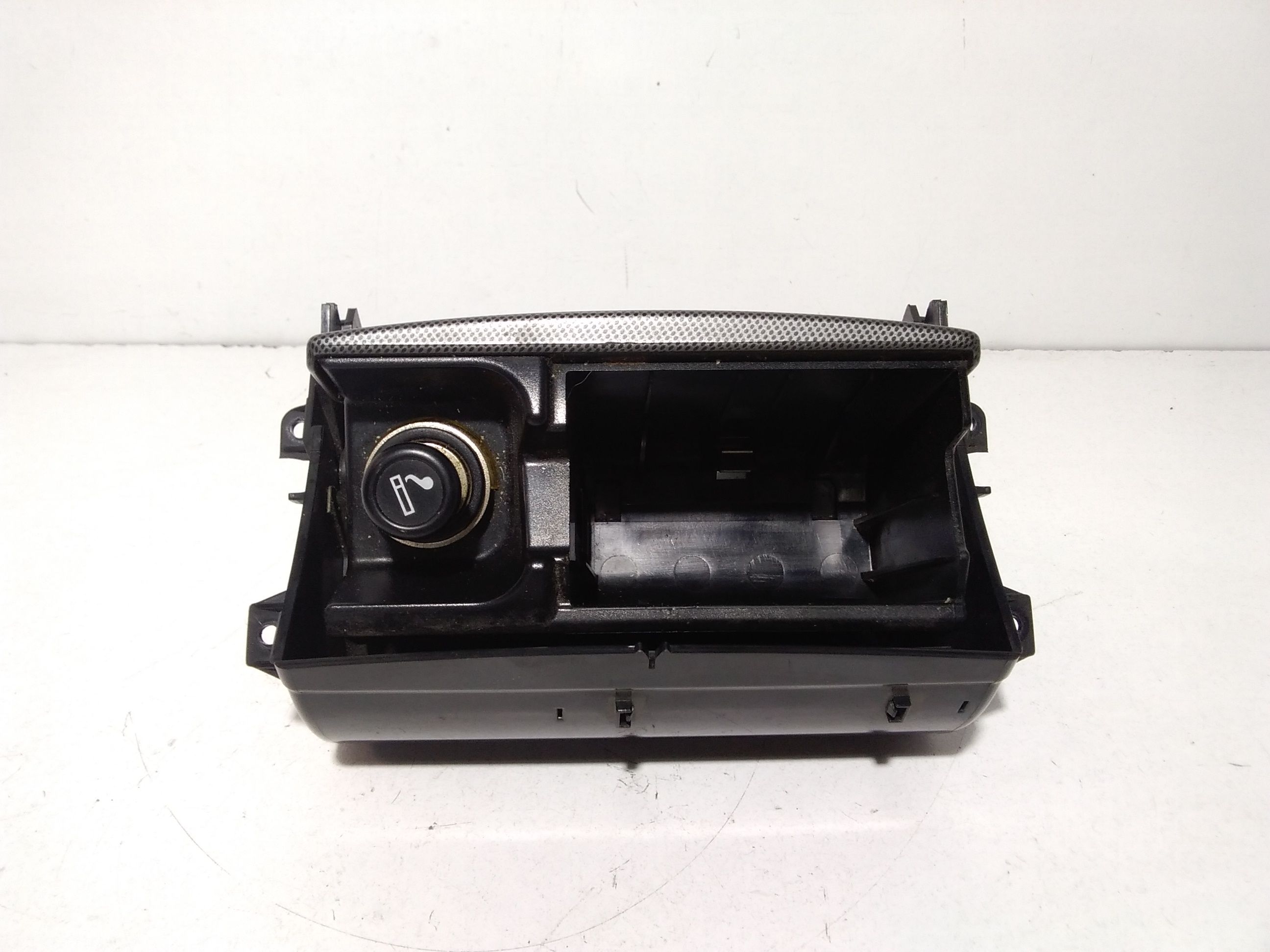 Posacenere TOYOTA Avensis S. Wagon 2 Serie