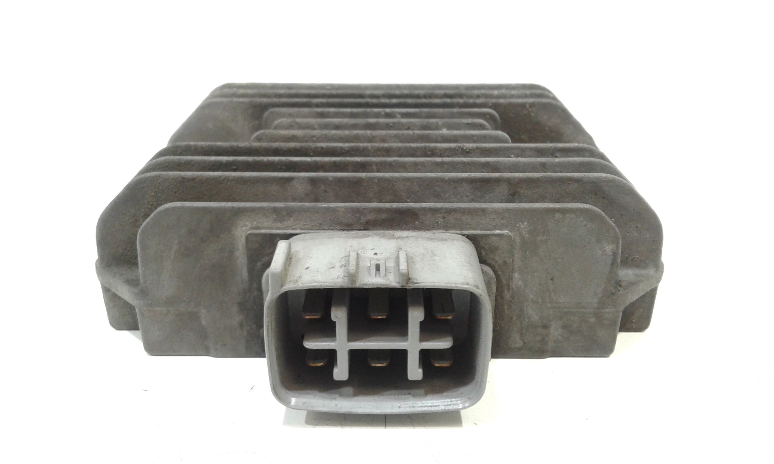 Regolatore di tensione SUZUKI SIXteen 150cc (07>14)