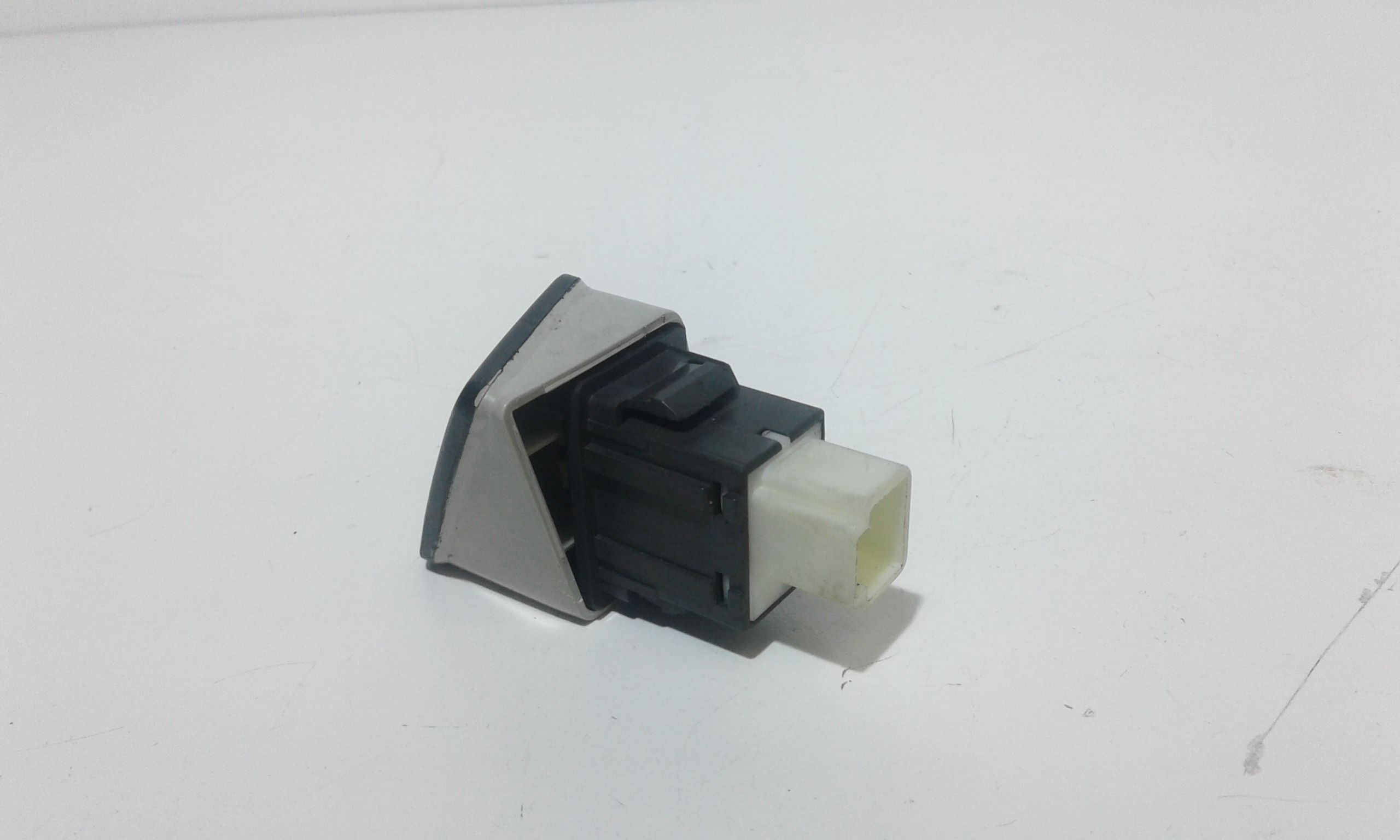 Spia indicatore luminoso airbag e cinture TOYOTA Yaris 3 Serie