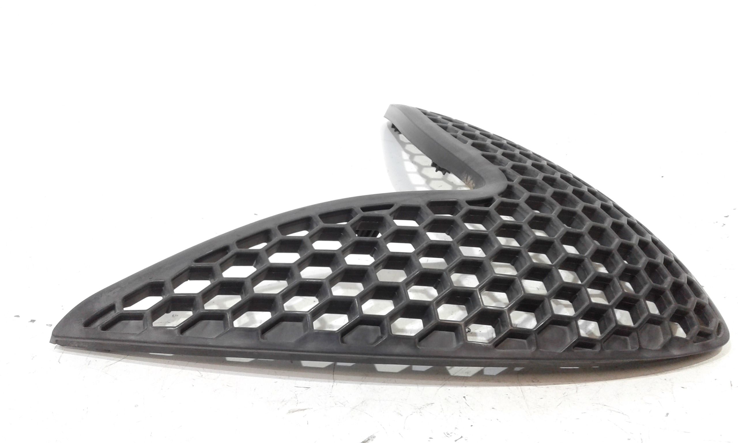 Modanatura scudo anteriore SUZUKI SIXteen 150cc (07>14)