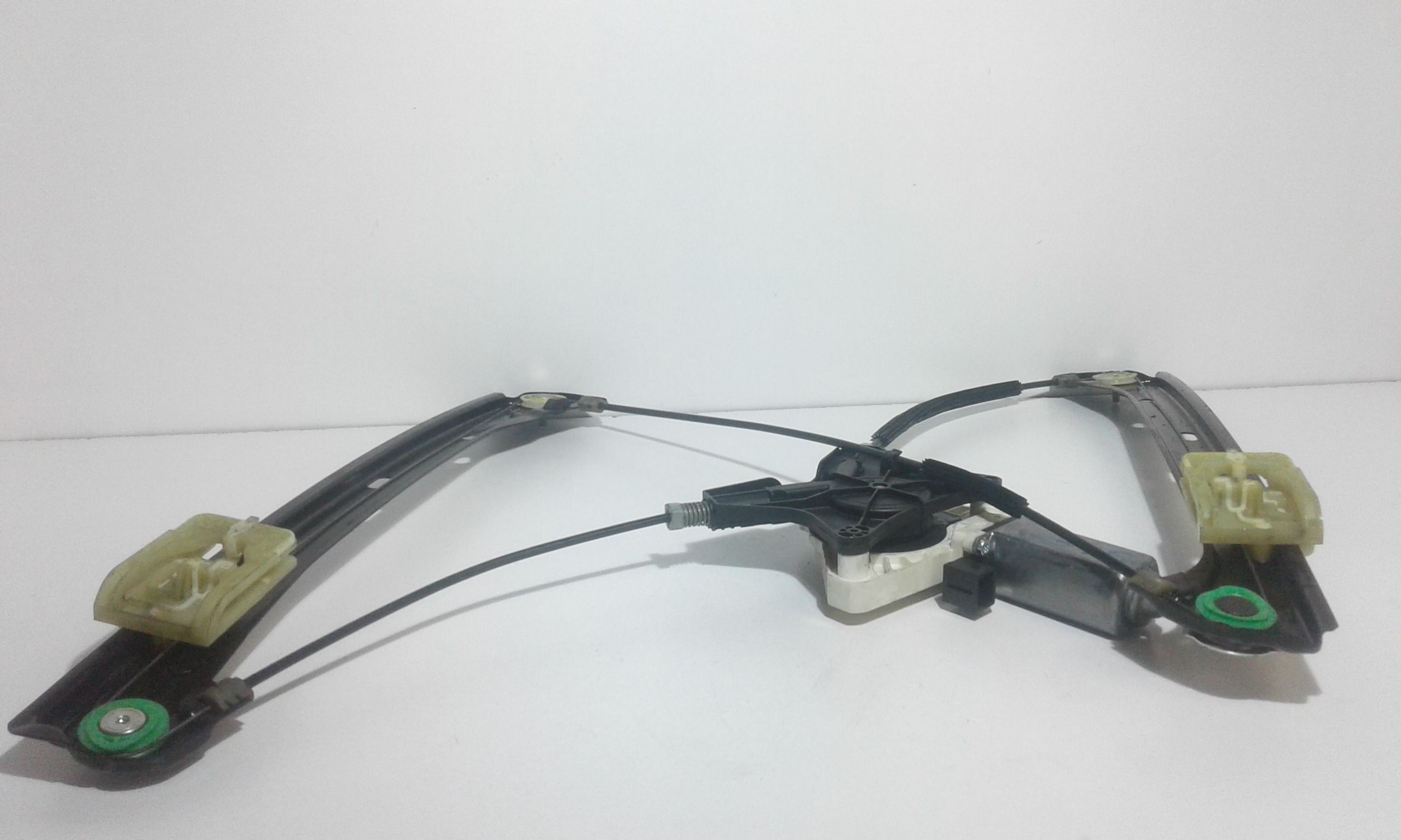 Cremagliera anteriore sinistra Guida VOLKSWAGEN Passat Variant 5 Serie