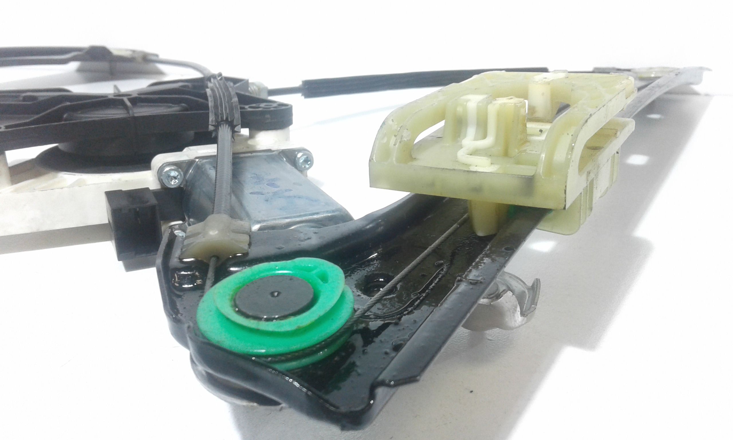 Cremagliera anteriore sinistra Guida VOLKSWAGEN Passat Variant 5 Serie