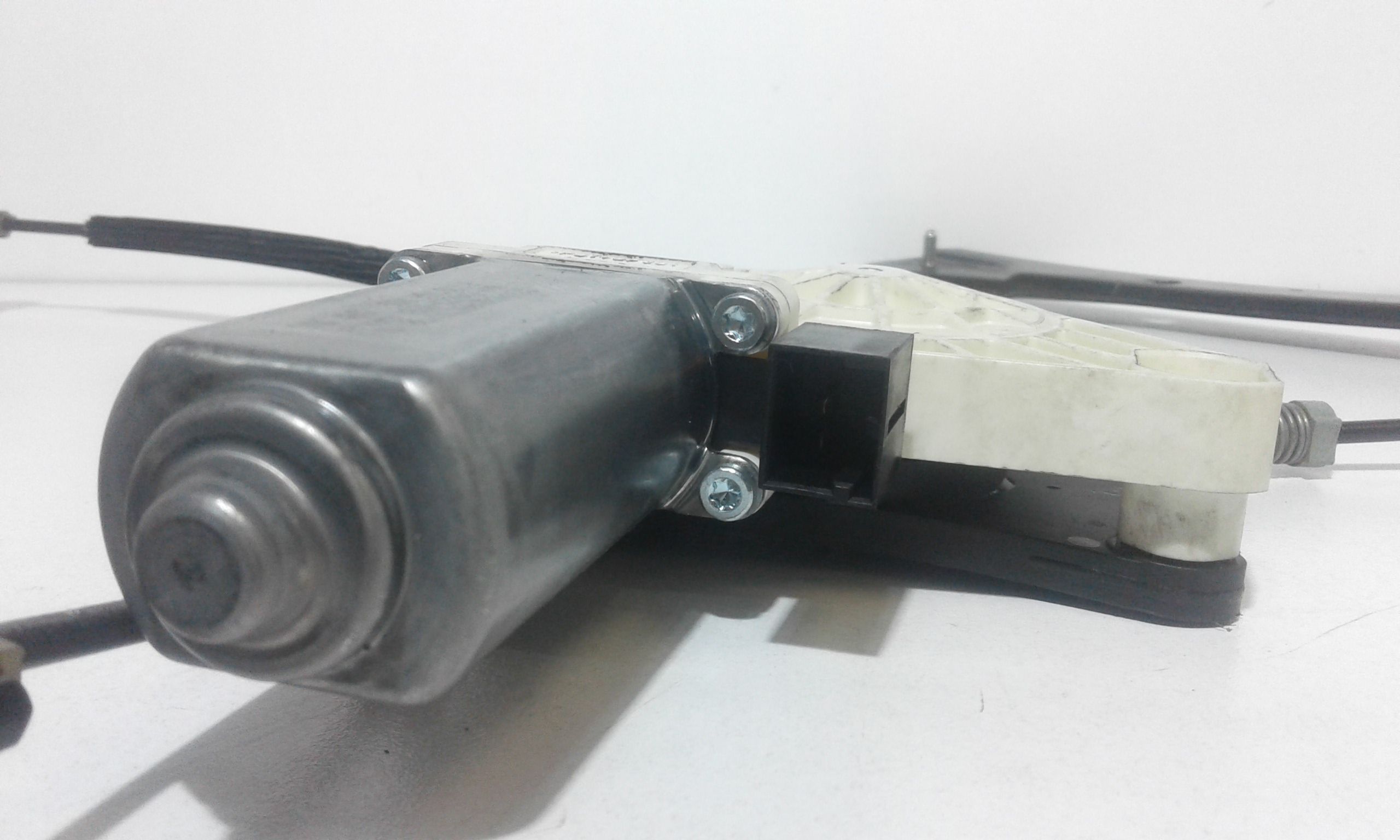 Cremagliera anteriore sinistra Guida VOLKSWAGEN Passat Variant 5 Serie