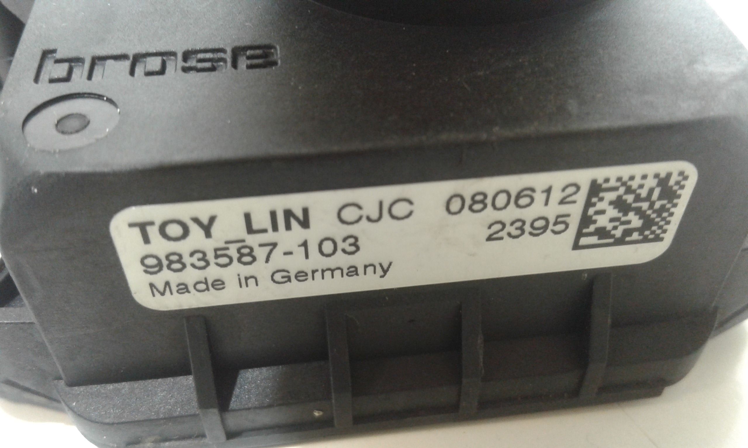 Cremagliera anteriore sinistra Guida TOYOTA Yaris 3 Serie