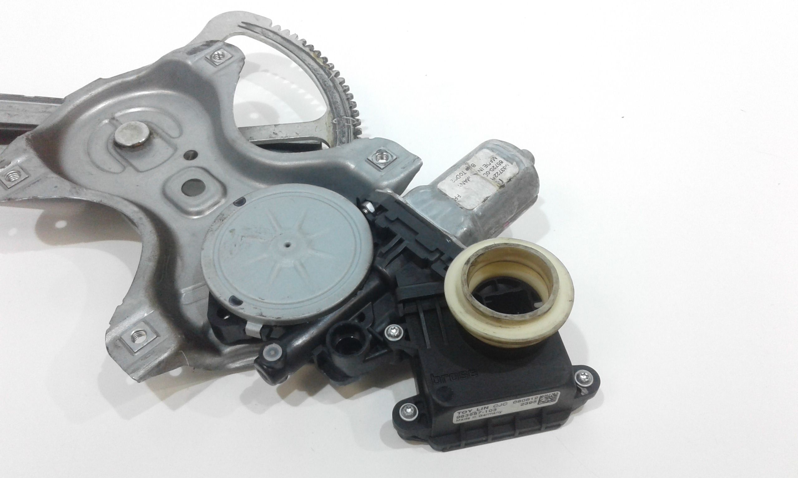 Cremagliera anteriore sinistra Guida TOYOTA Yaris 3 Serie