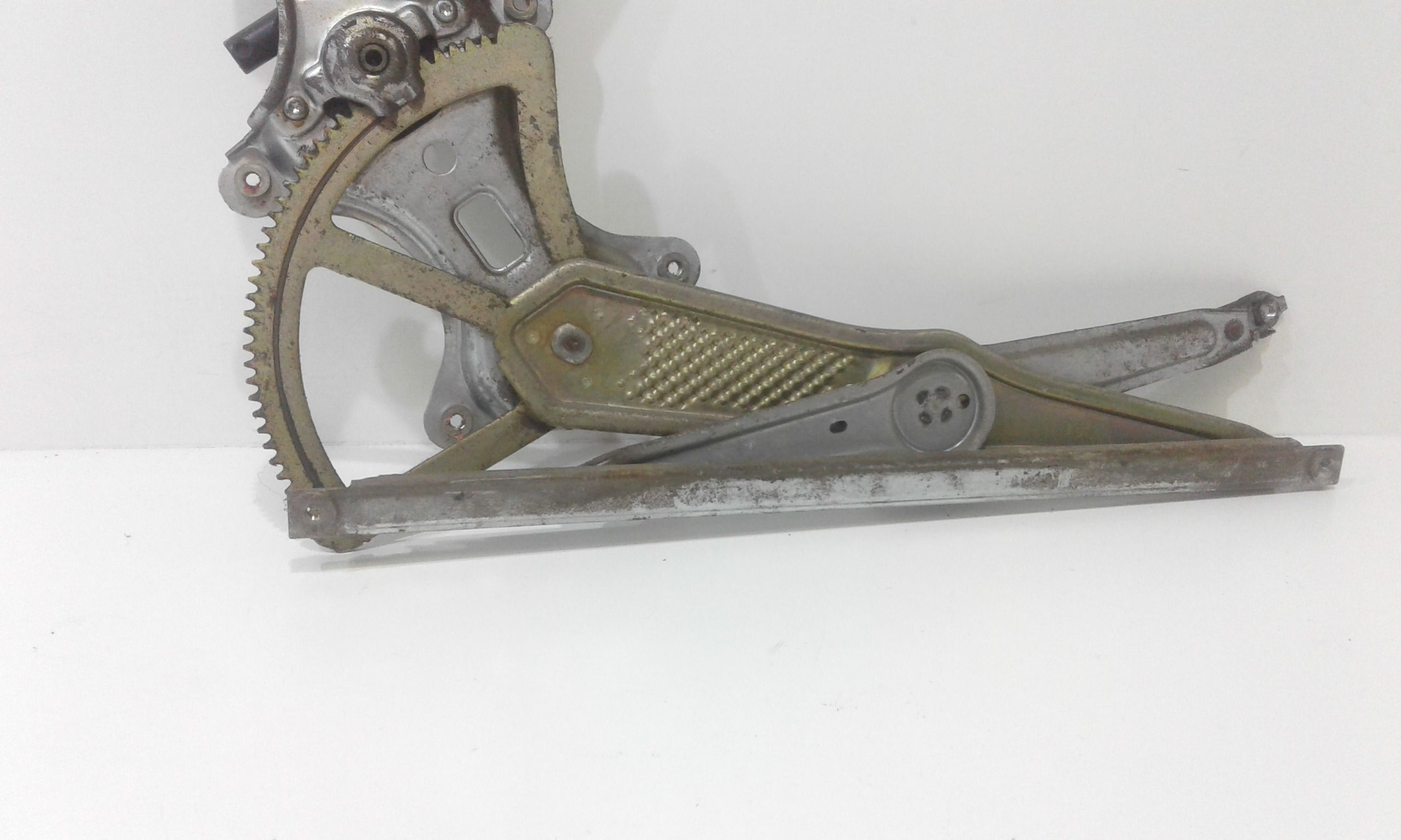 Cremagliera anteriore sinistra Guida TOYOTA Corolla Berlina 2 Serie