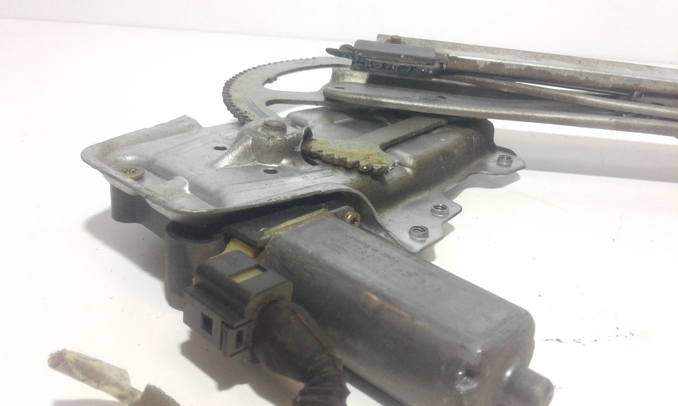 Cremagliera anteriore destra passeggero TOYOTA Yaris 1 Serie