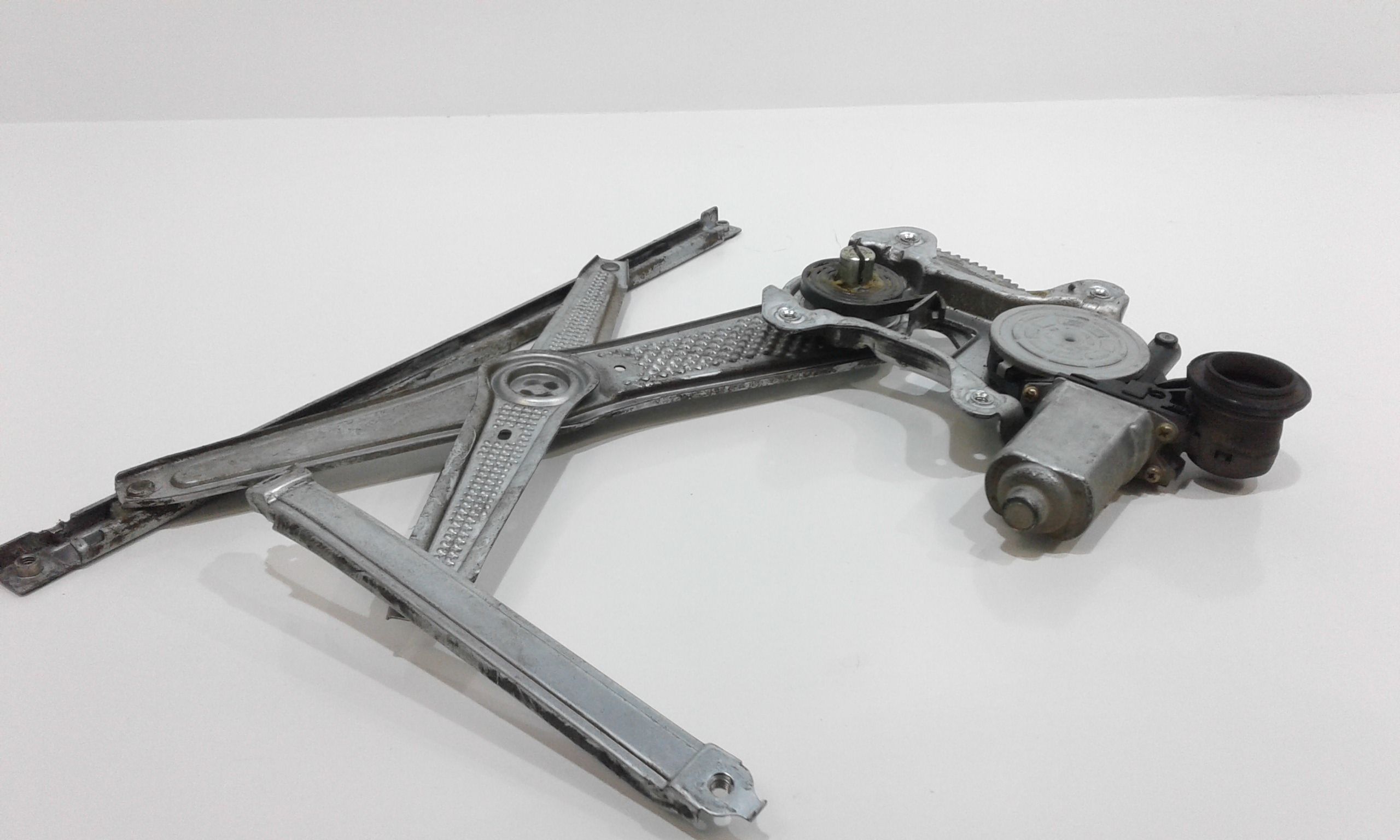 Cremagliera anteriore destra passeggero TOYOTA Yaris 1 Serie