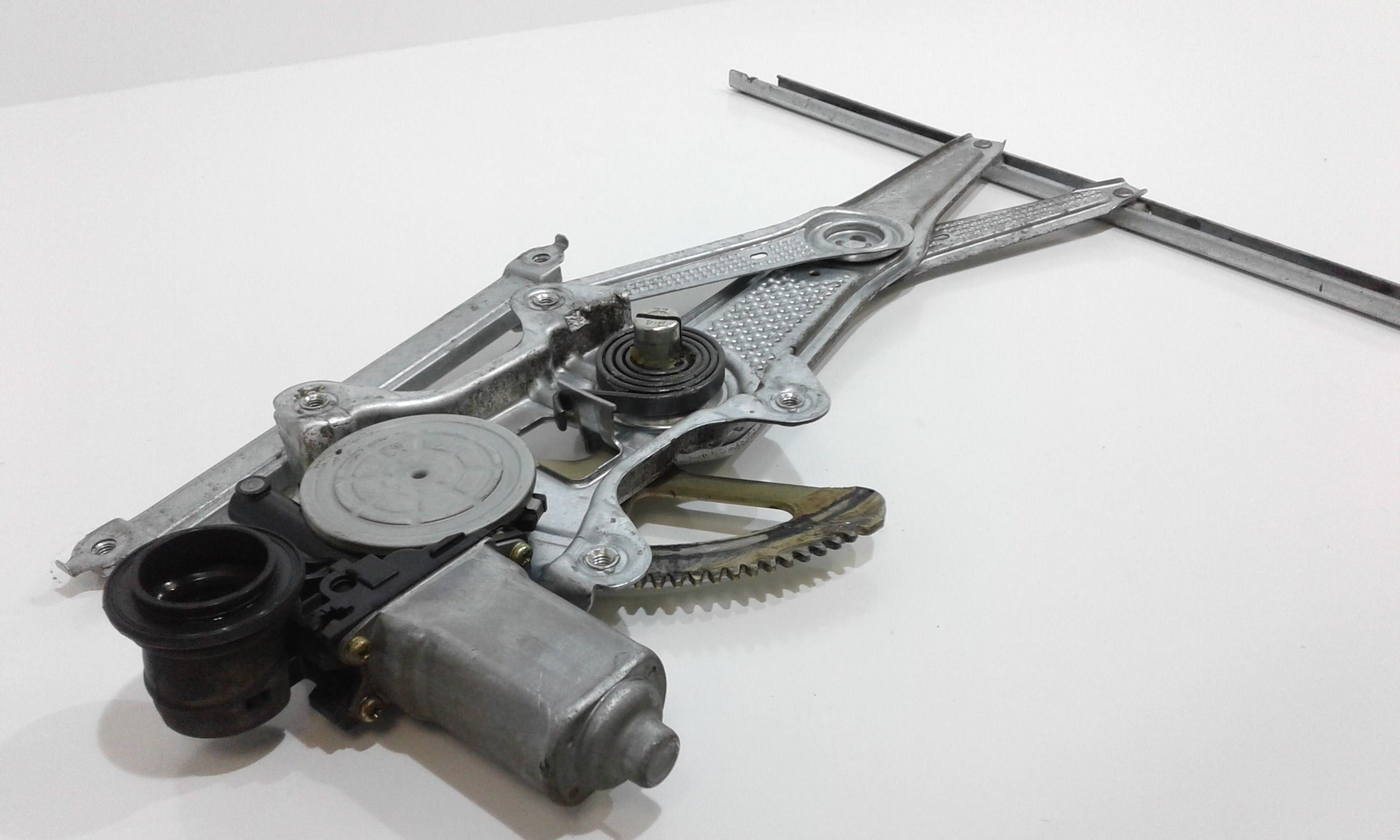 Cremagliera anteriore destra passeggero TOYOTA Yaris 1 Serie