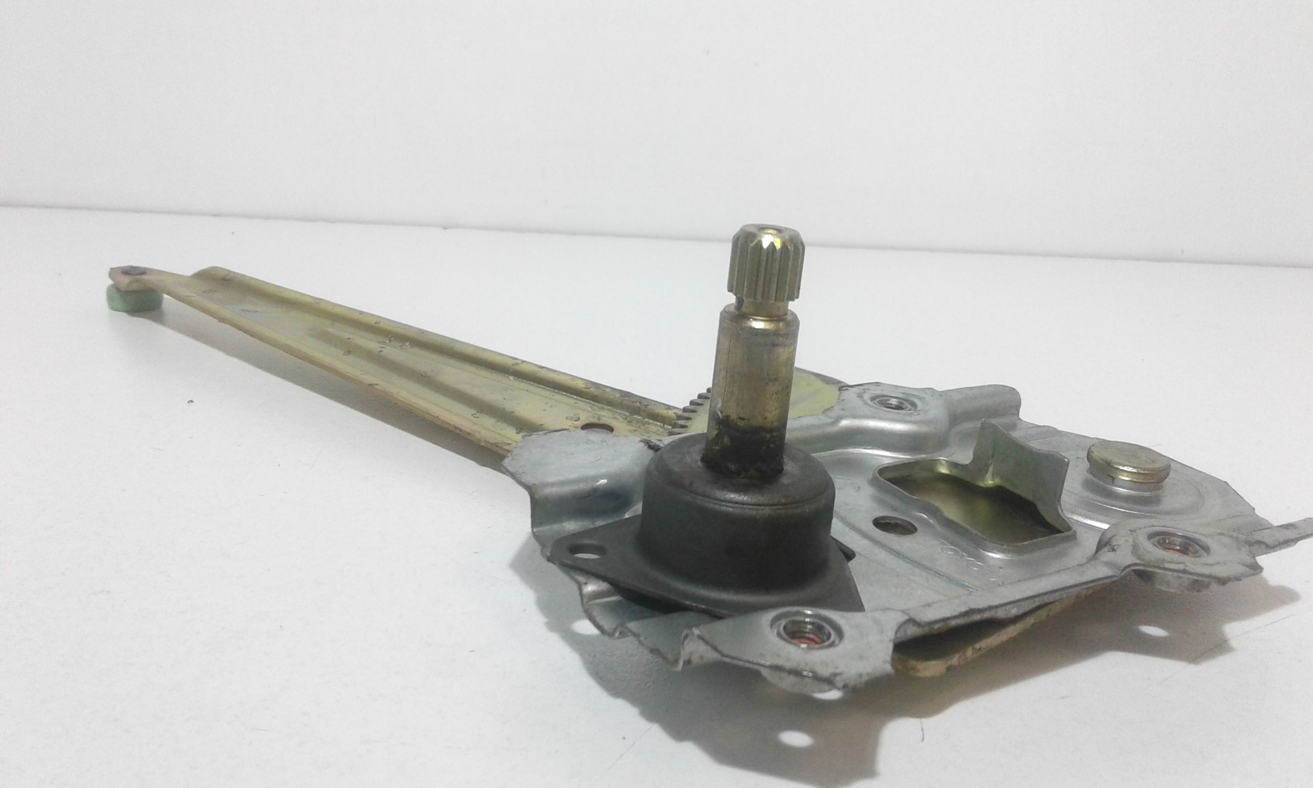 Cremagliera posteriore sinistro guida TOYOTA Corolla Verso 2 Serie