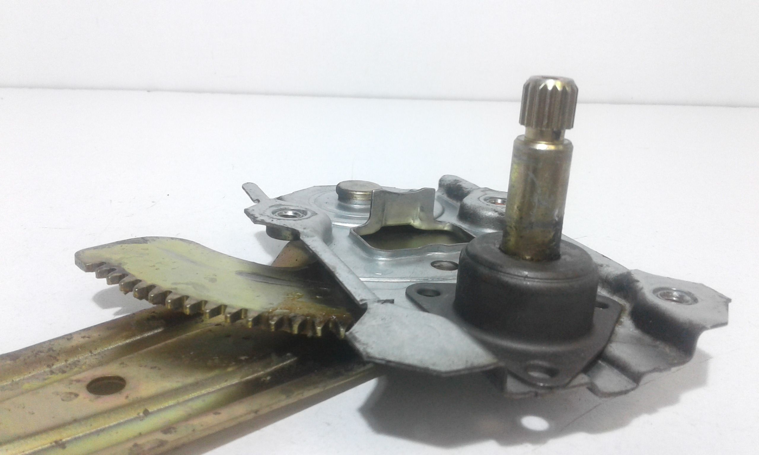 Cremagliera posteriore sinistro guida TOYOTA Corolla Verso 2 Serie