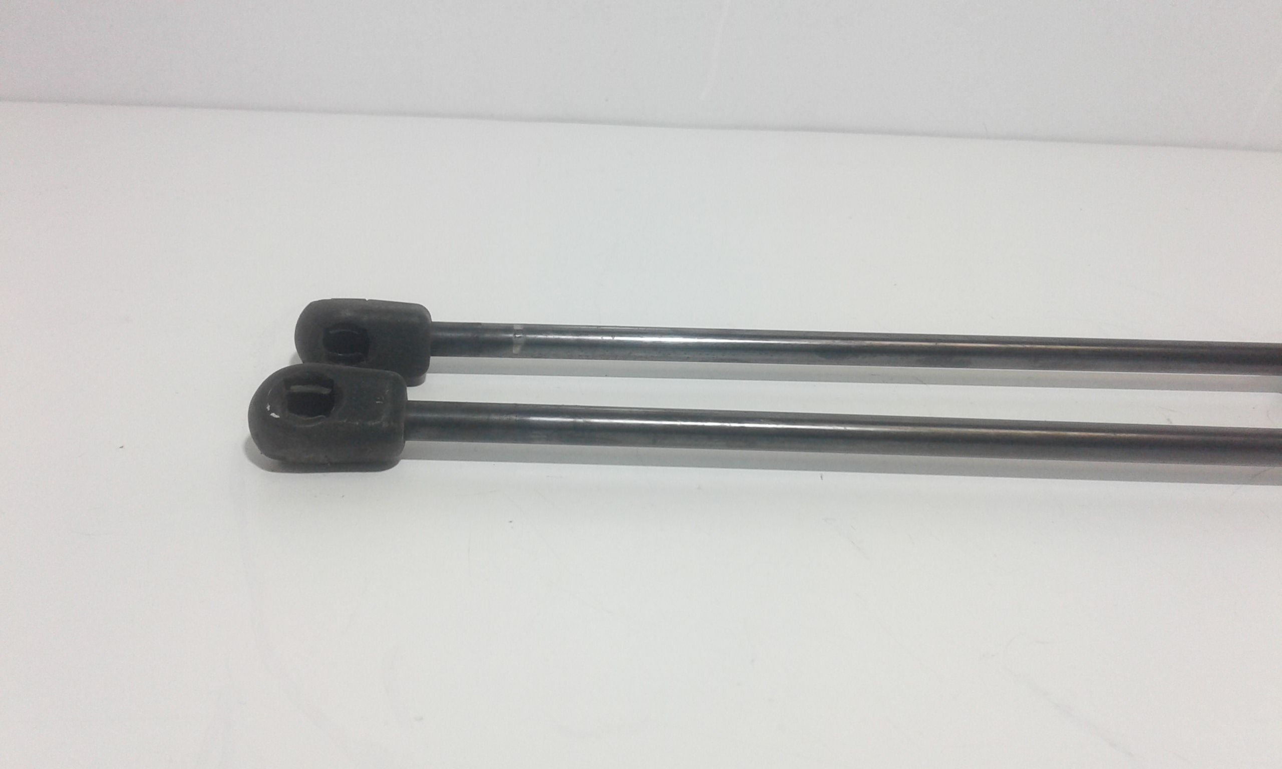 Pistoncini cofano Post. AUDI A3 3 Serie