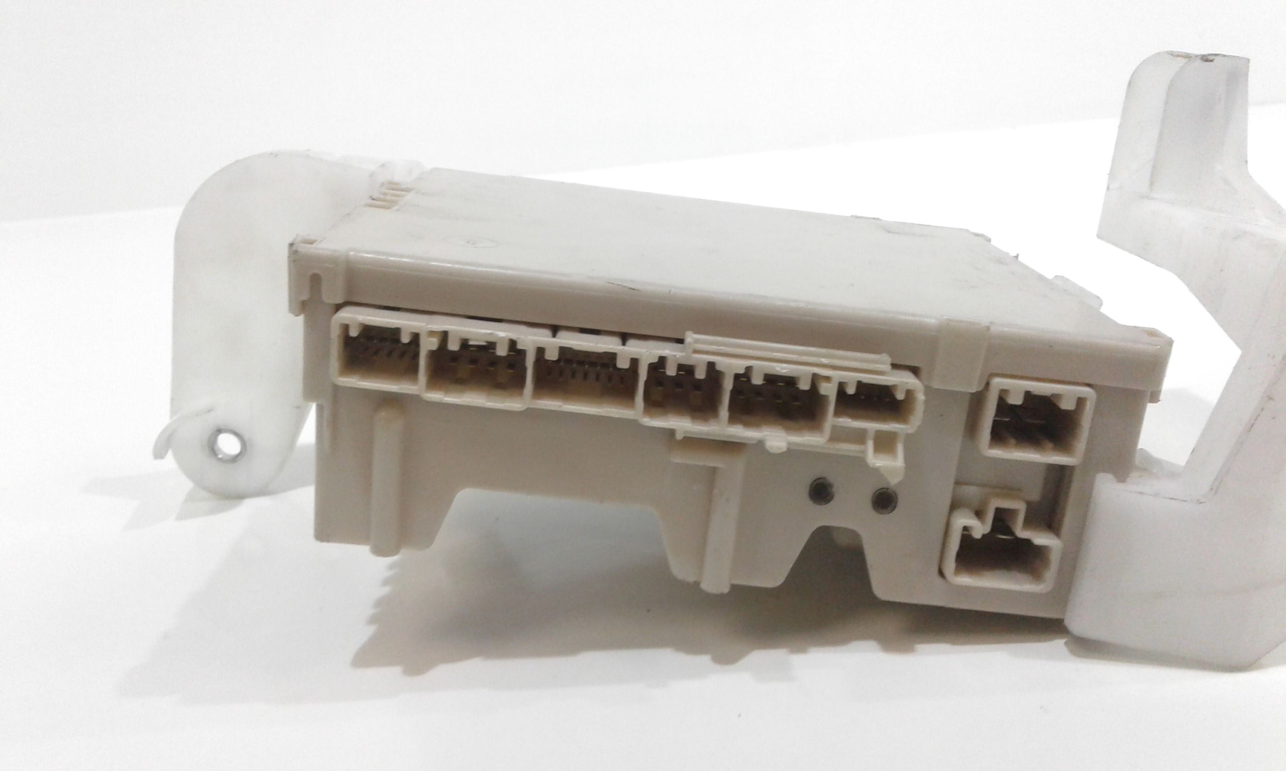 Centralina porta fusibili PEUGEOT 108 1  Serie