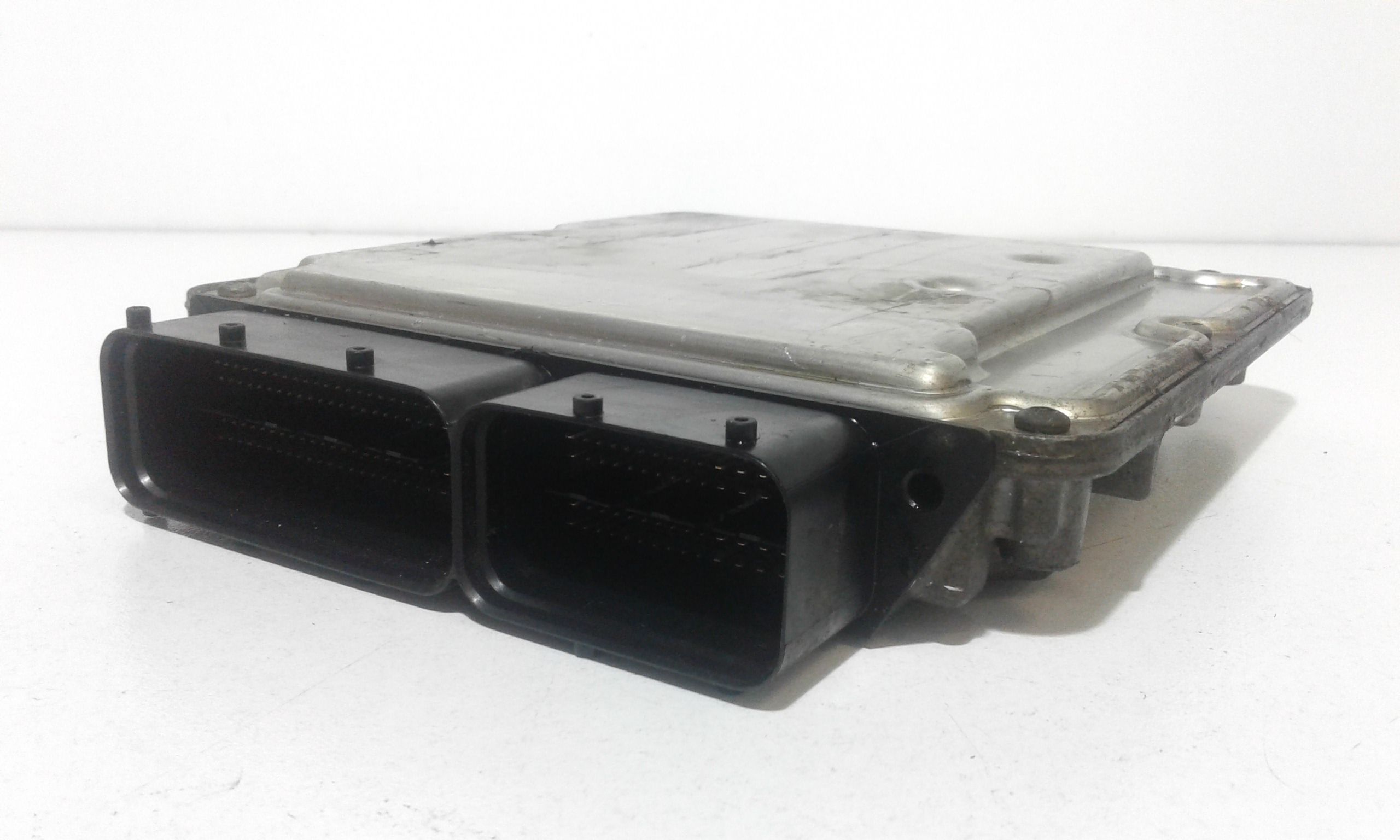 Centralina motore VOLKSWAGEN Golf 5 Berlina