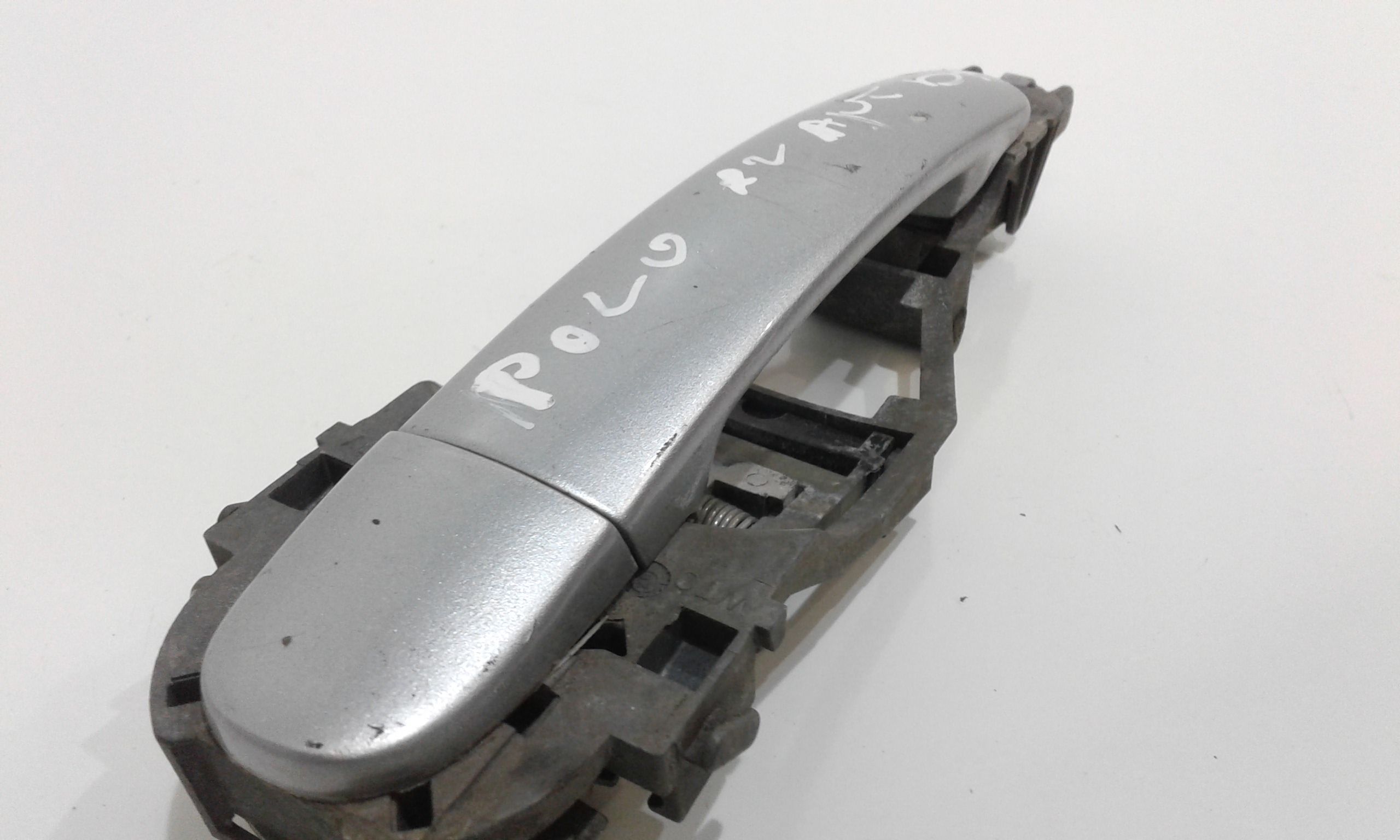 Maniglia esterna Anteriore Destra VOLKSWAGEN Polo 4 Serie