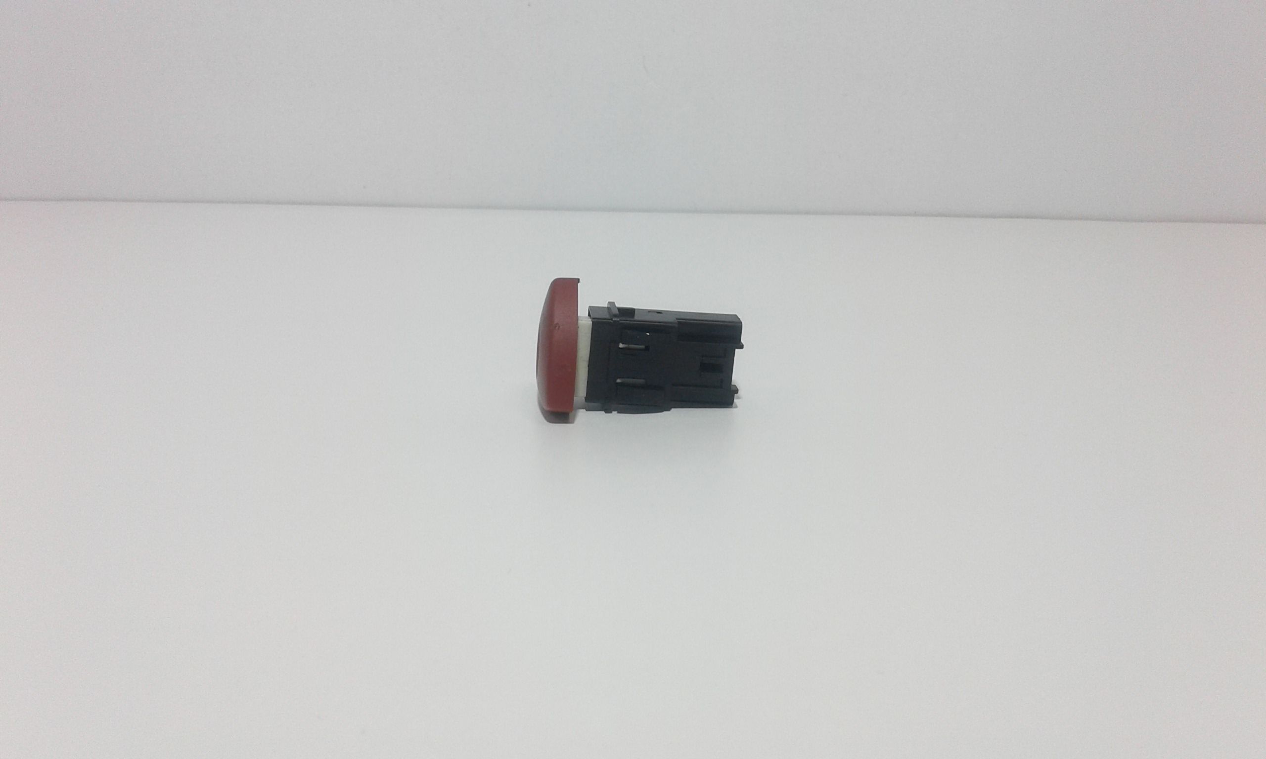 Pulsante luci di emergenza RENAULT Laguna Berlina 2 Serie