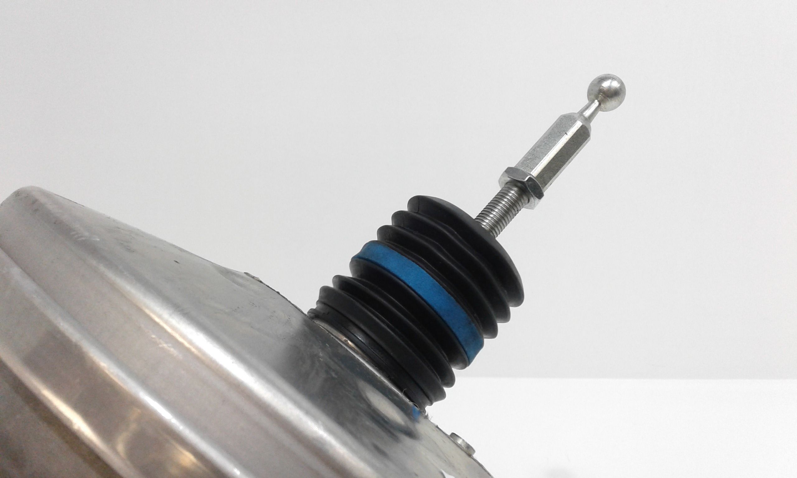 Servofreno PORSCHE Cayenne S