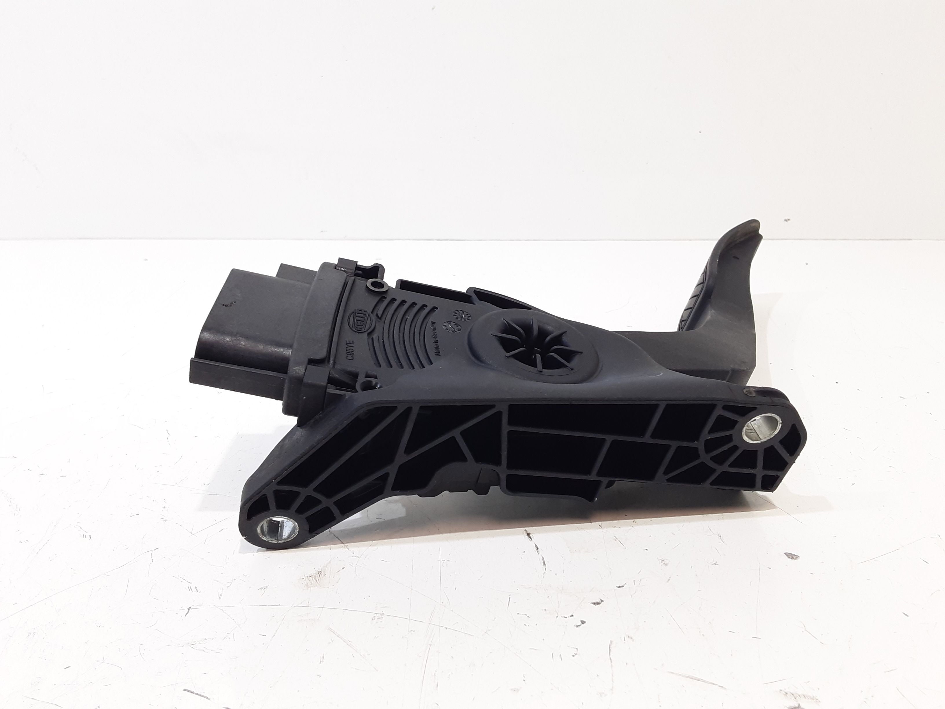 Pedale acceleratore FORD Fiesta 6 Serie