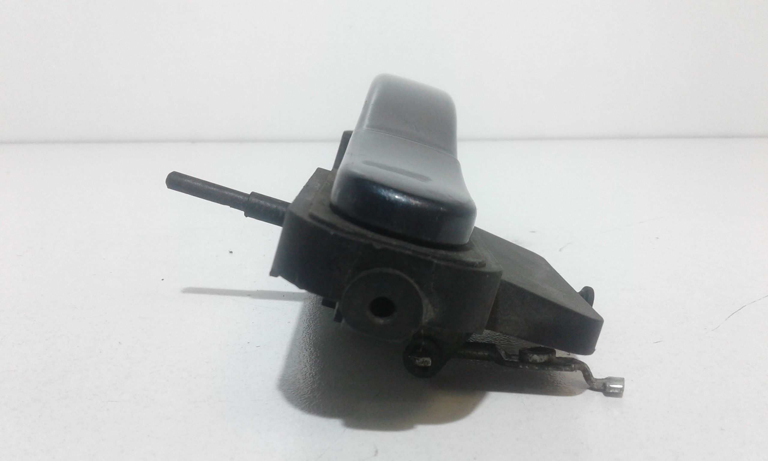 Maniglia esterna Posteriore Sinistra FORD Fiesta 4 Serie