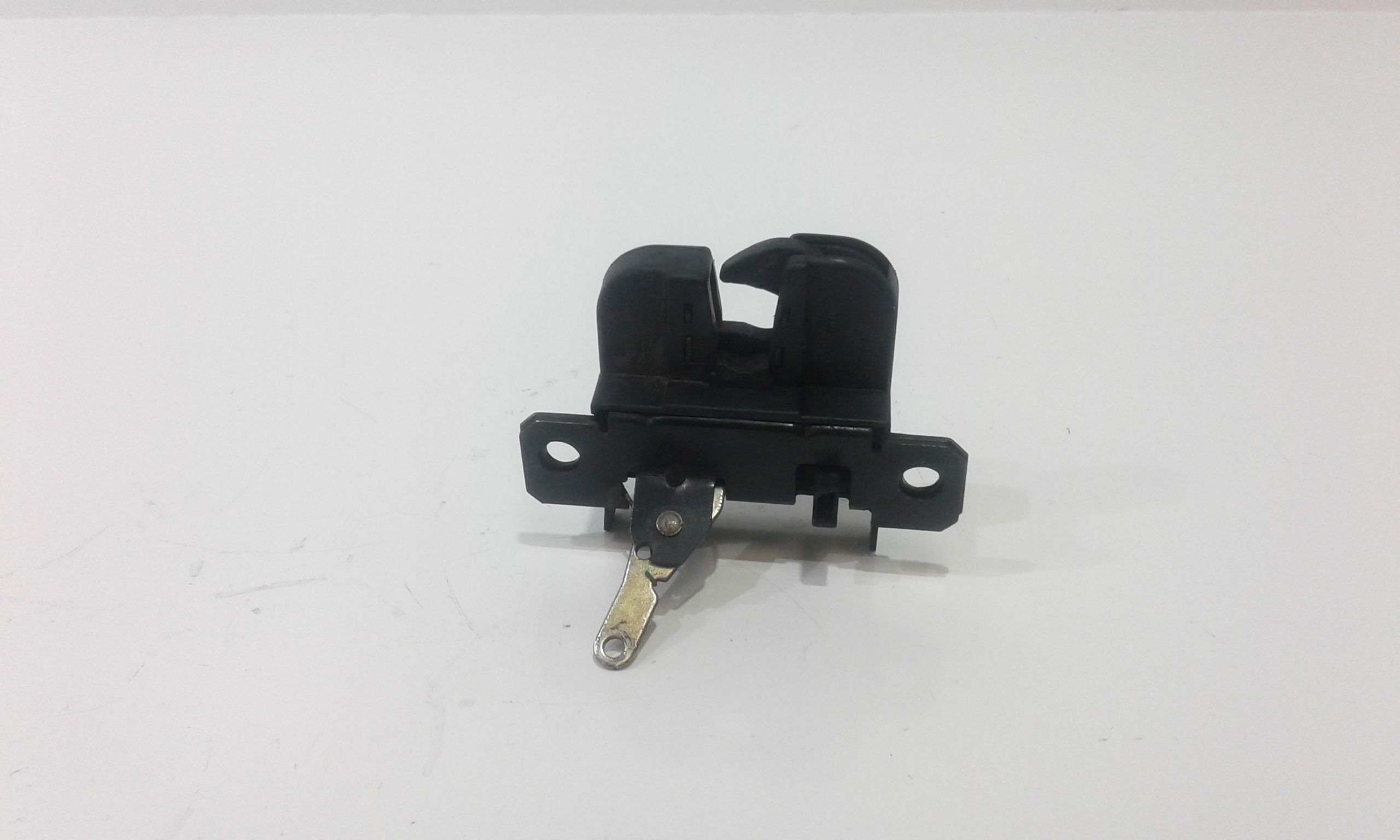 Serratura Cofano Posteriore VOLKSWAGEN Golf 4 Berlina