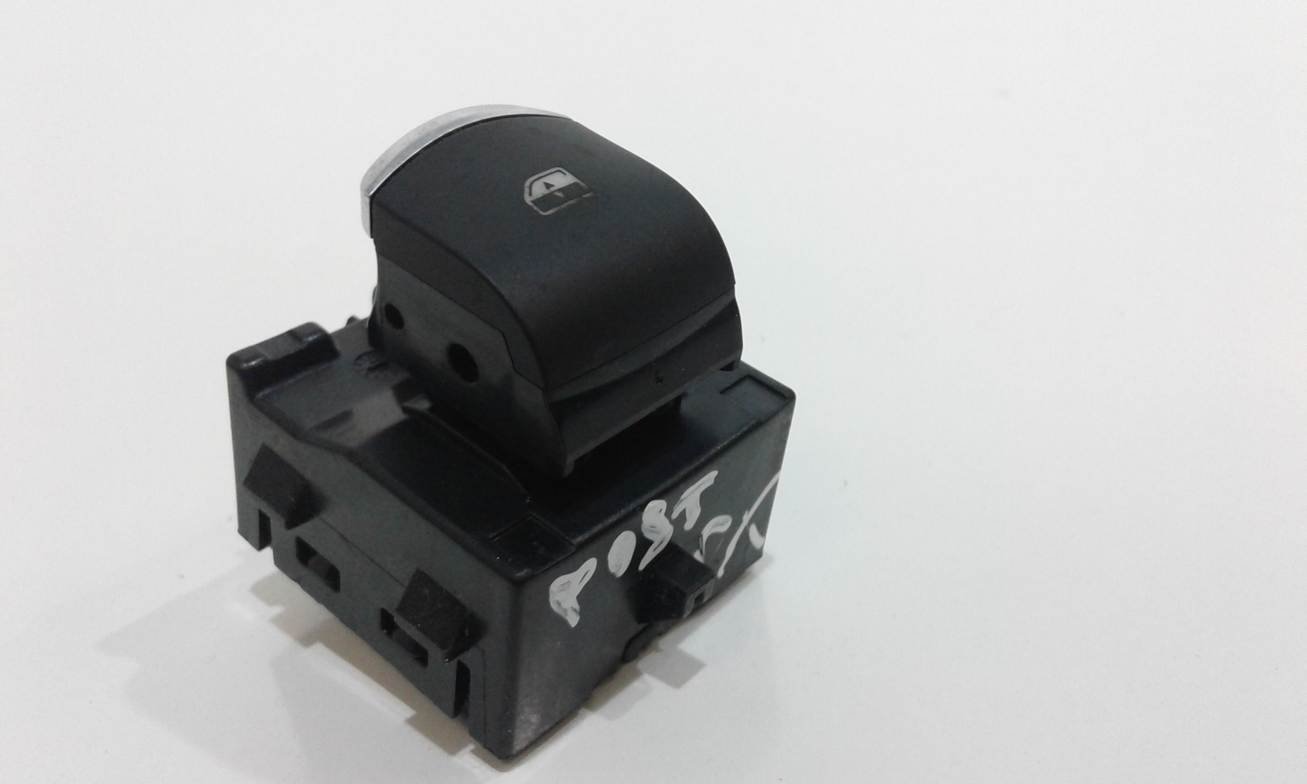 Pulsantiera Posteriore Sinistra ALFA ROMEO Giulia serie