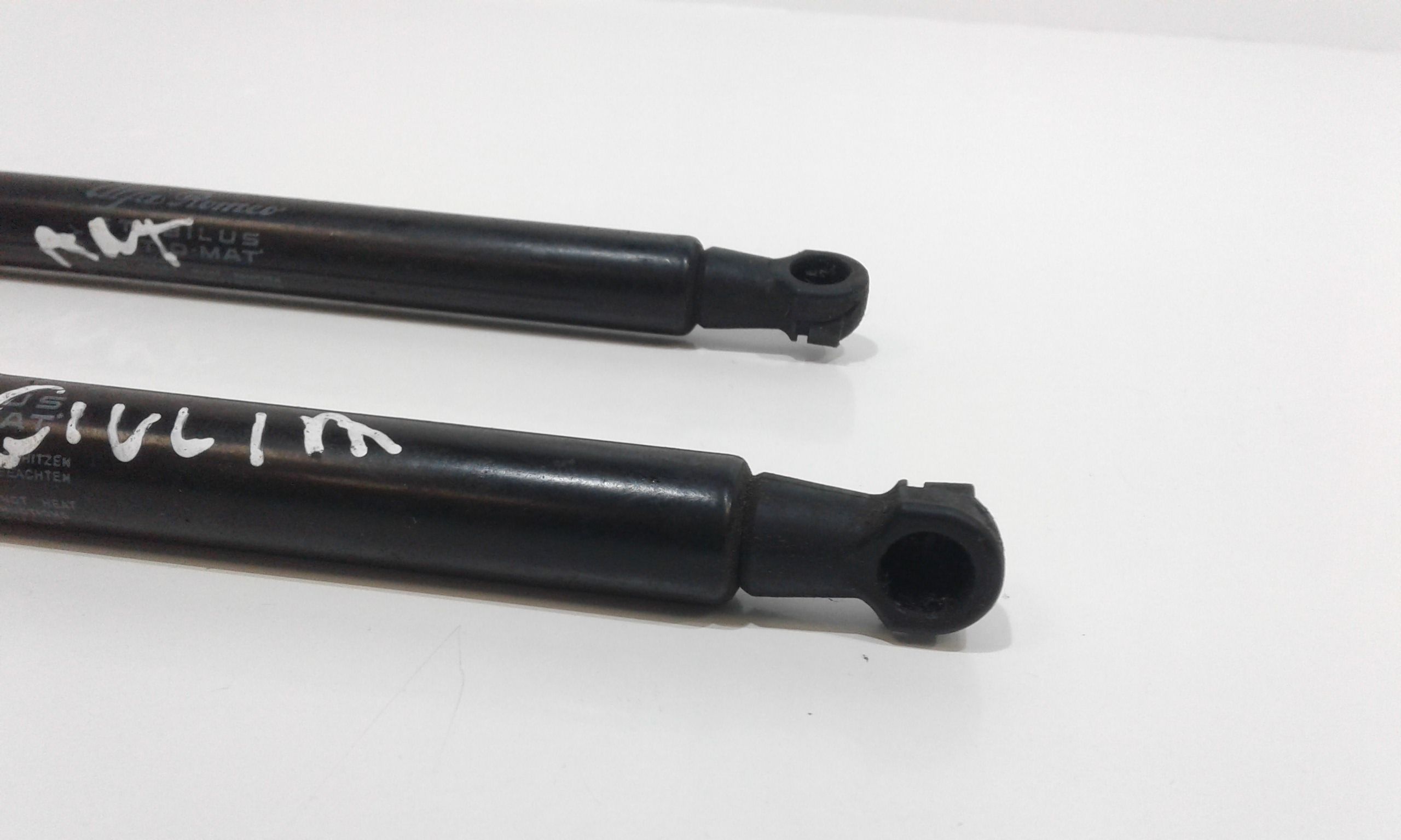 Pistoncini cofano ant ALFA ROMEO Giulia serie