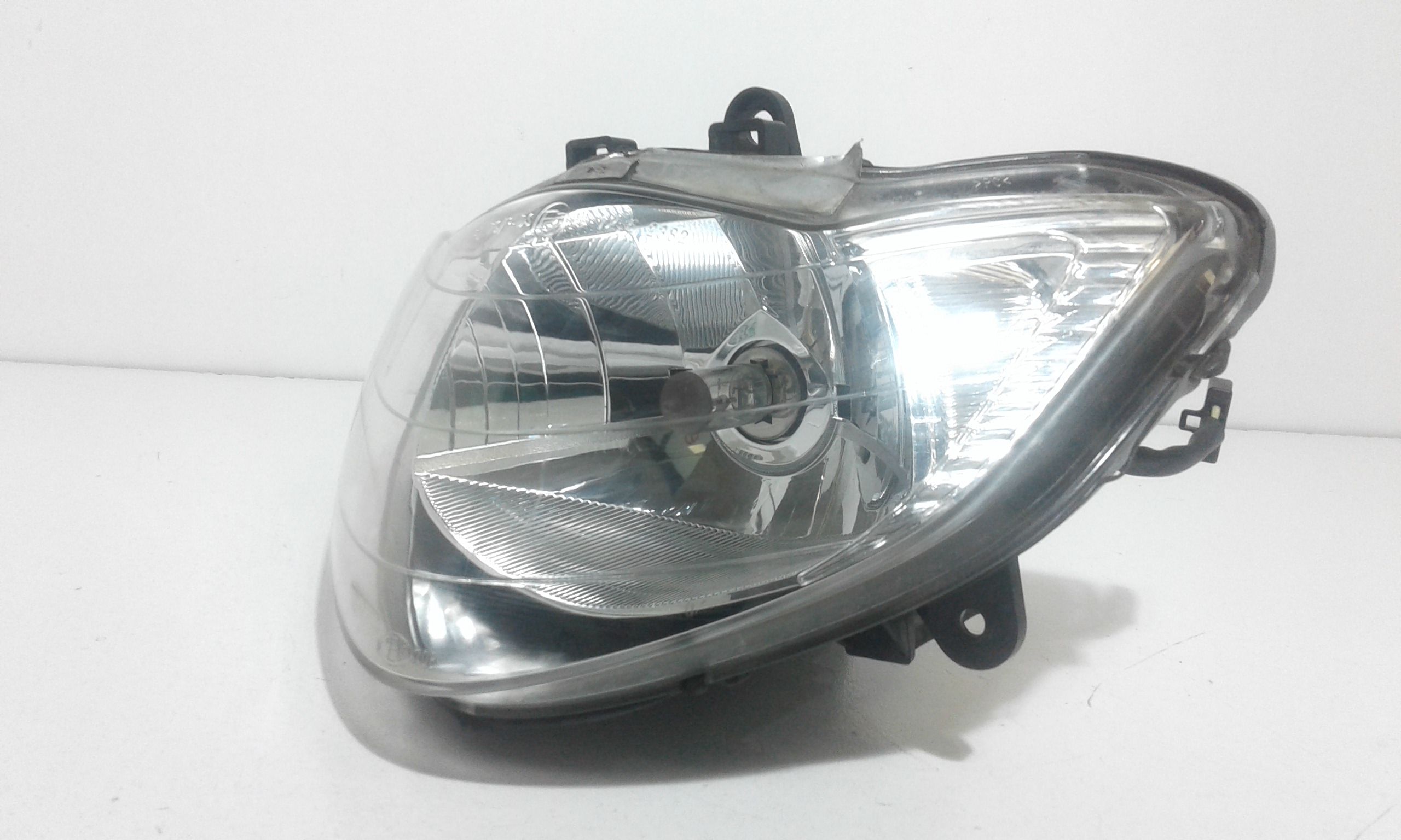 Faro anteriore HONDA SH 150