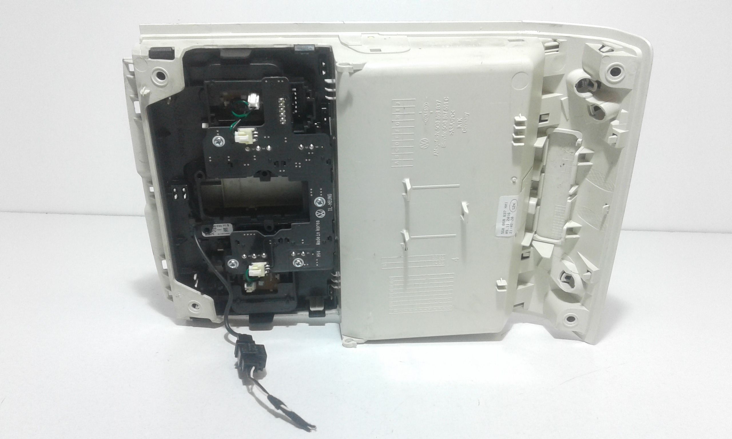 Plafoniera a led VOLKSWAGEN Passat Variant 5 Serie