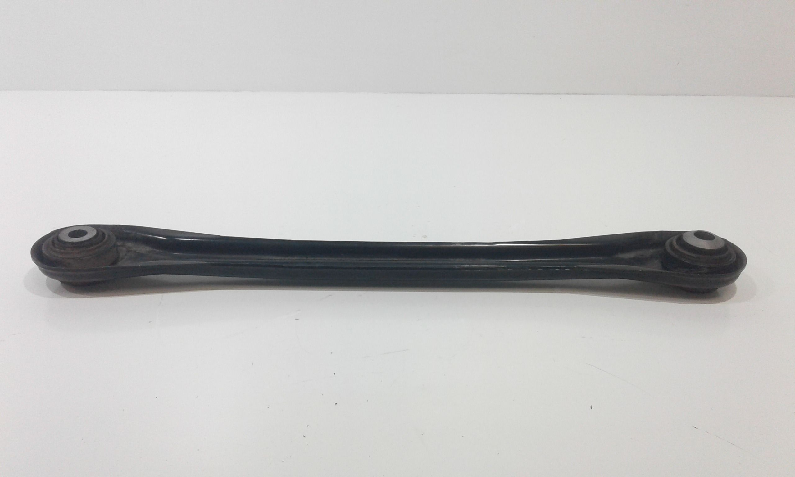 Braccio oscillante assale posteriore DX AUDI Q7 1 Serie