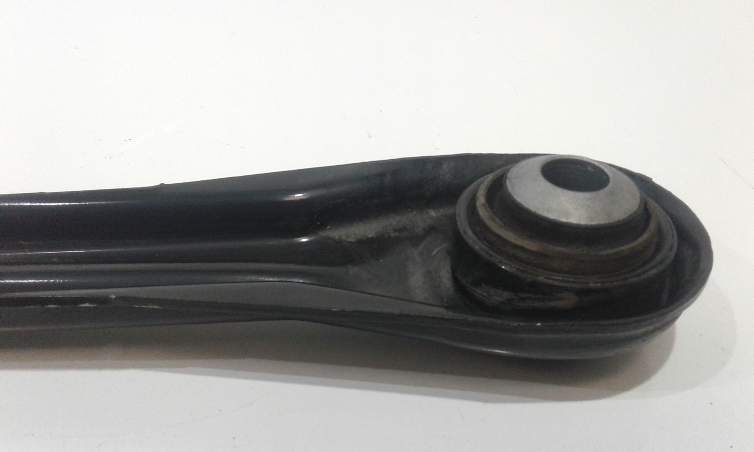 Braccio oscillante assale posteriore DX AUDI Q7 1 Serie