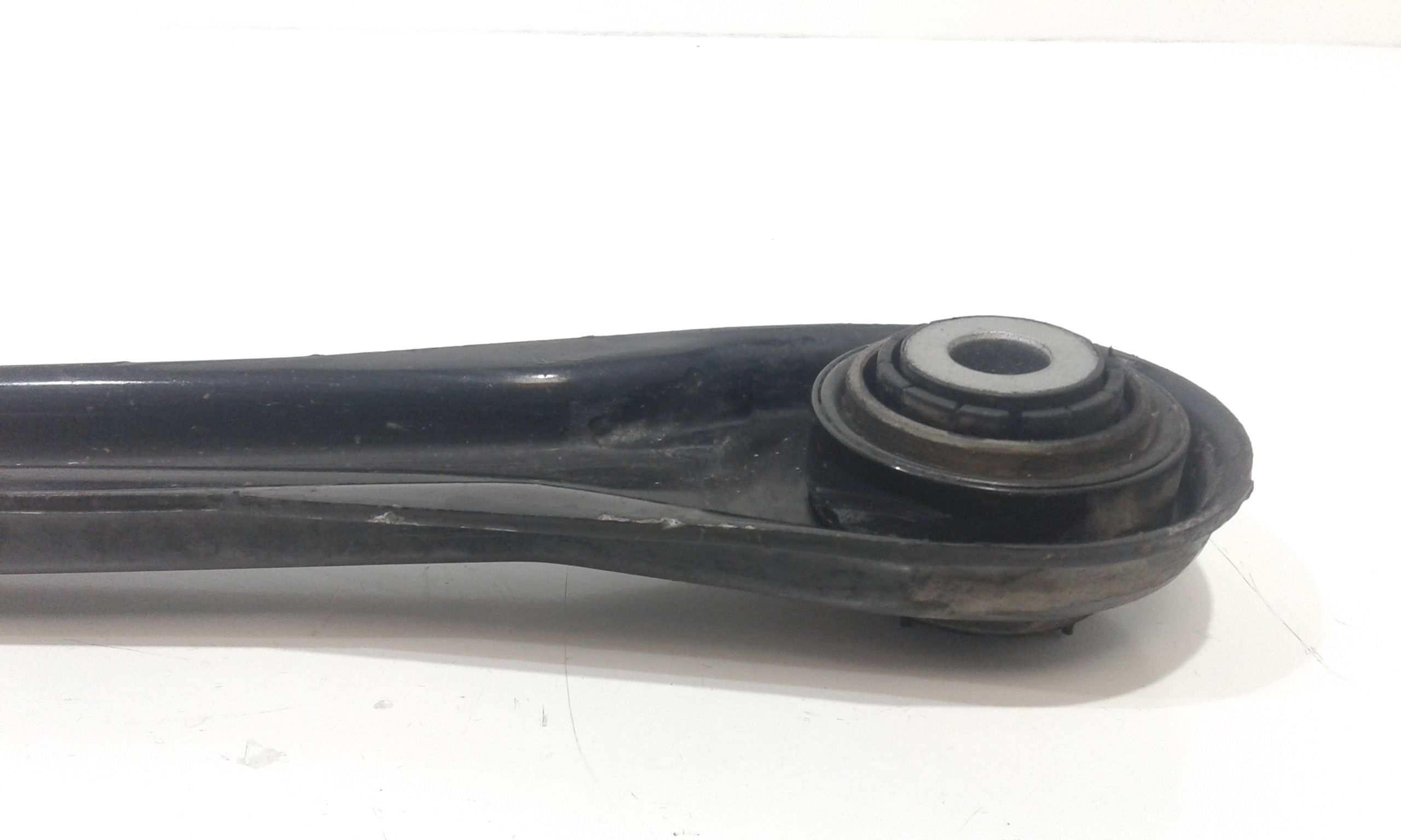 Braccio oscillante assale posteriore DX AUDI Q7 1 Serie