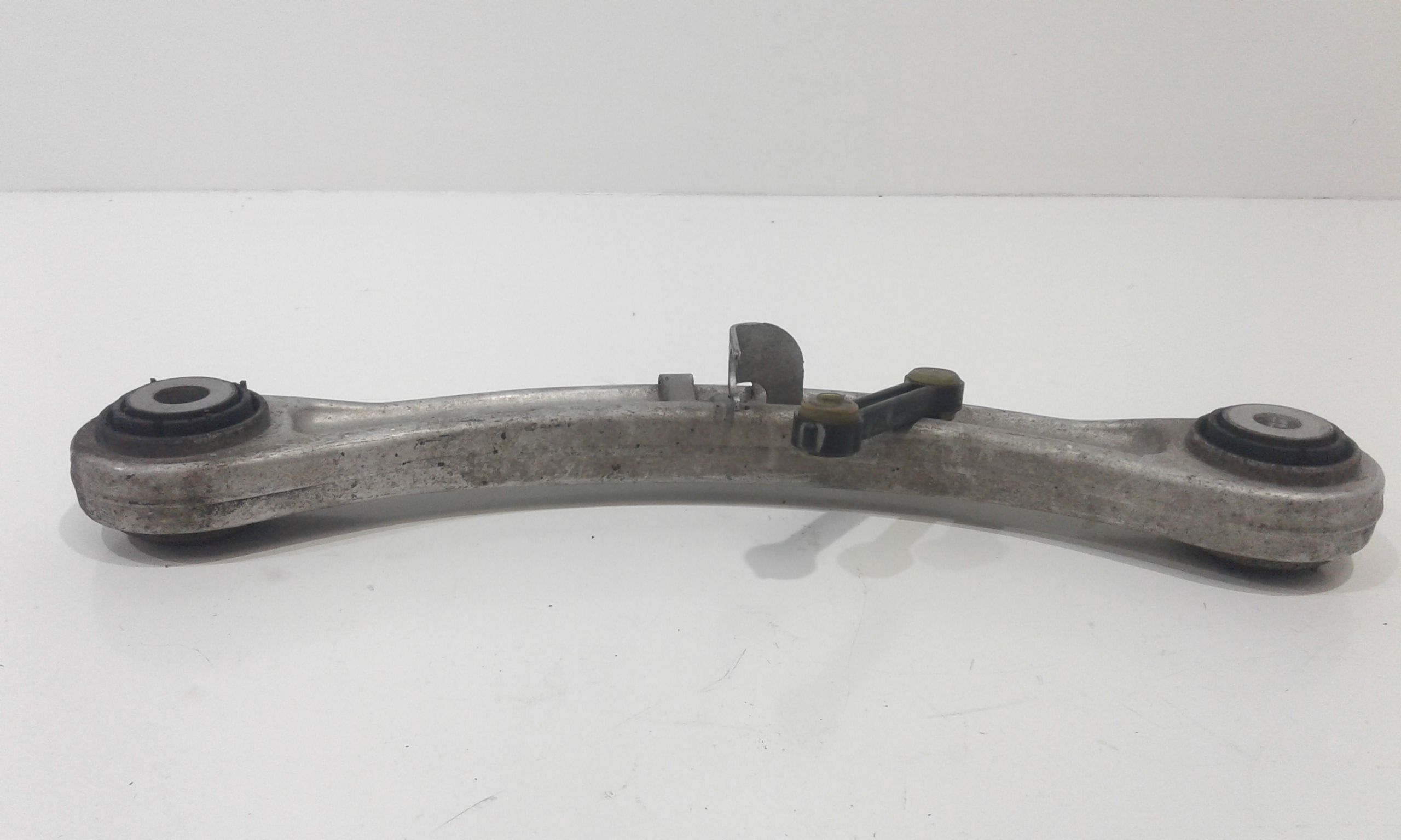 Braccio oscillante assale posteriore SX AUDI Q7 1 Serie