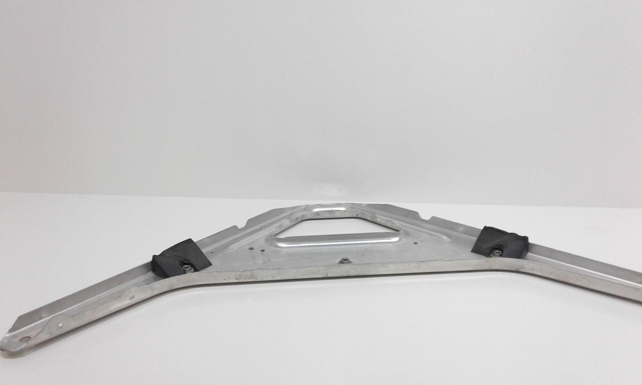 Supporto piastra portante anteriore PORSCHE Cayenne S