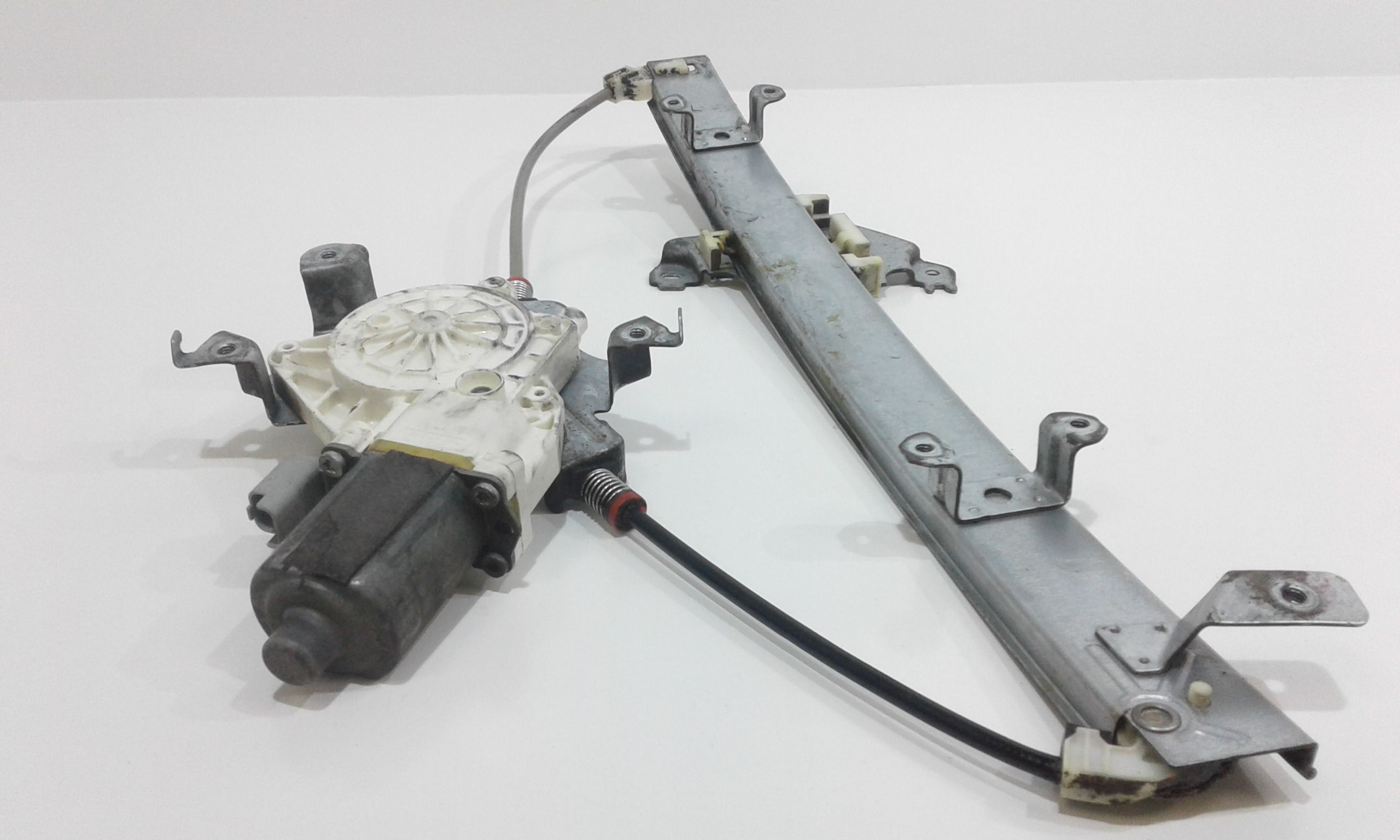 Cremagliera anteriore sinistra Guida NISSAN Micra 4 Serie