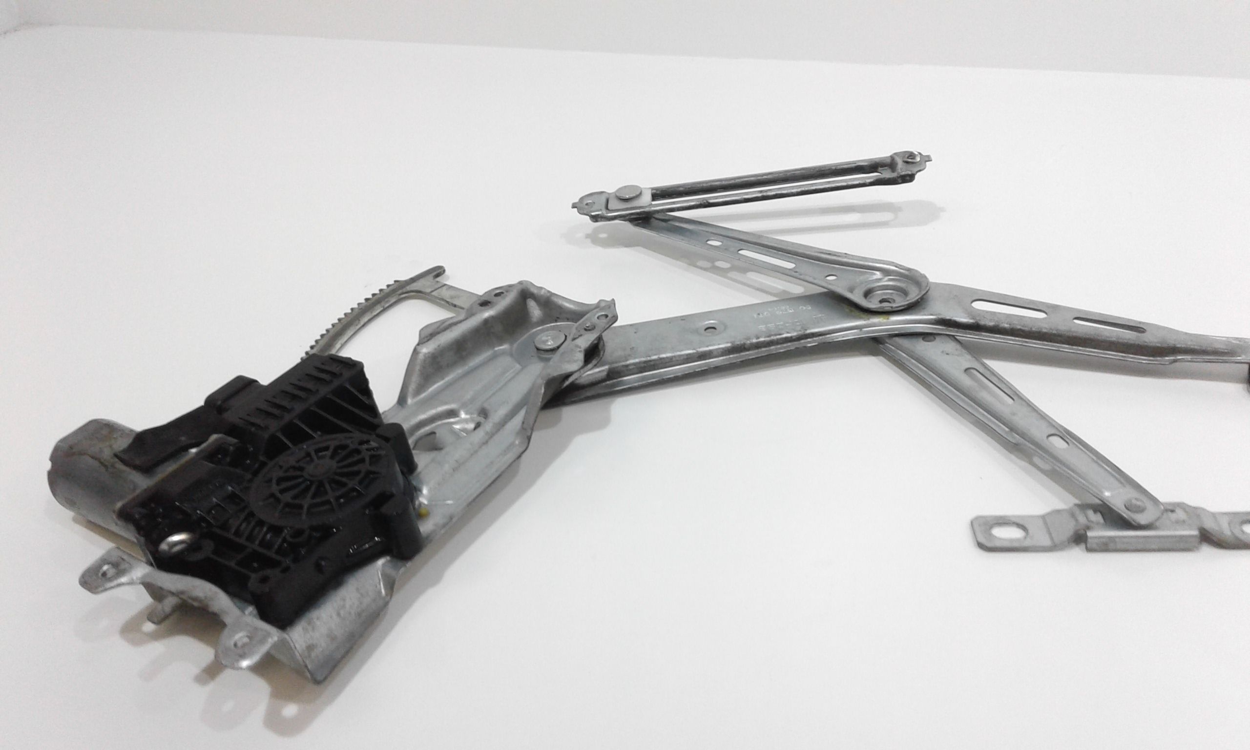 Cremagliera anteriore sinistra Guida OPEL Zafira A