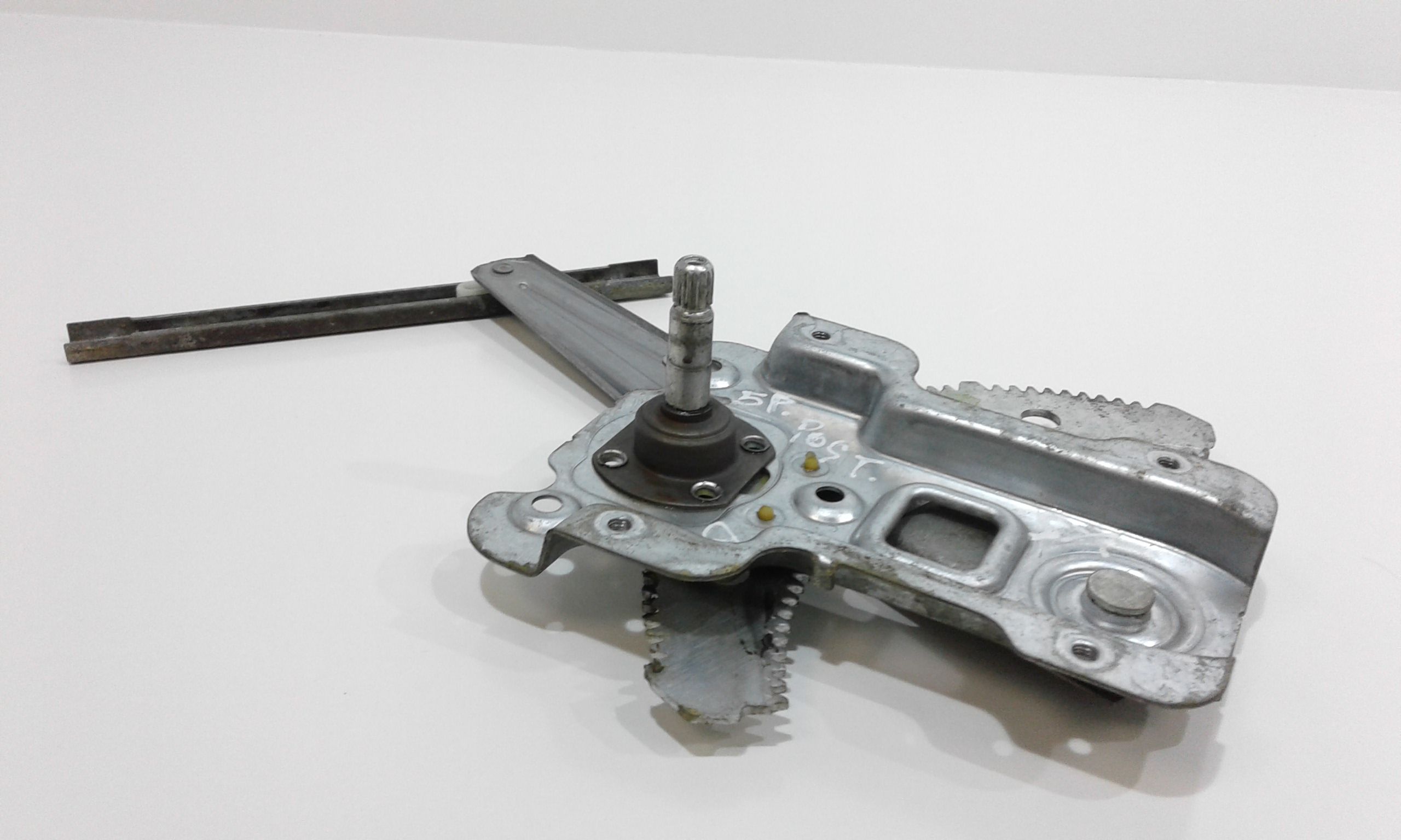 Cremagliera posteriore sinistro guida NISSAN Micra 4 Serie