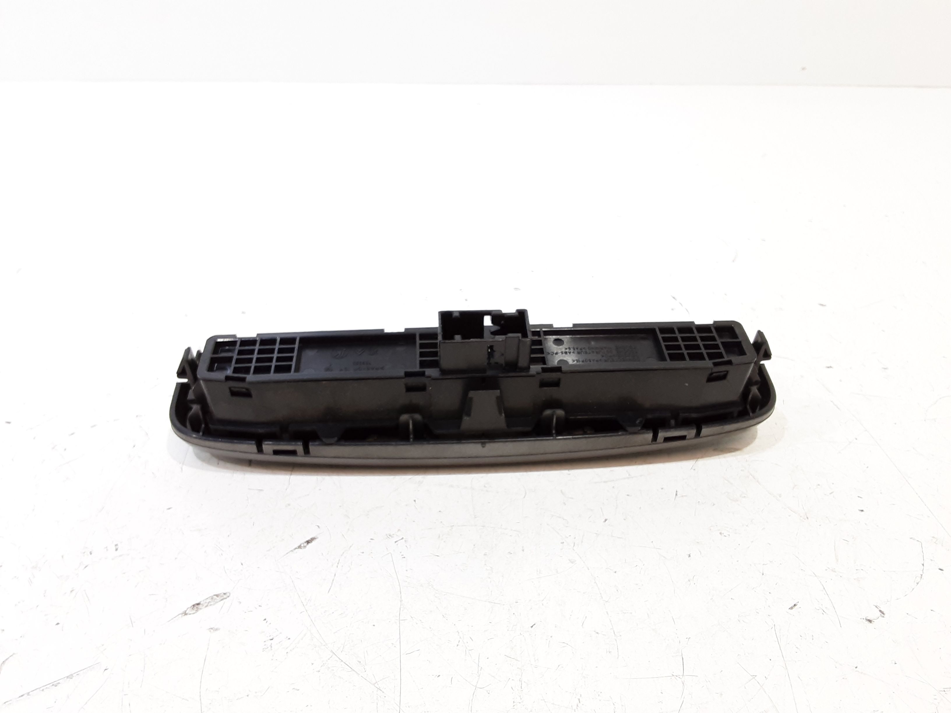 Pulsante luci di emergenza PEUGEOT 308 1 Serie