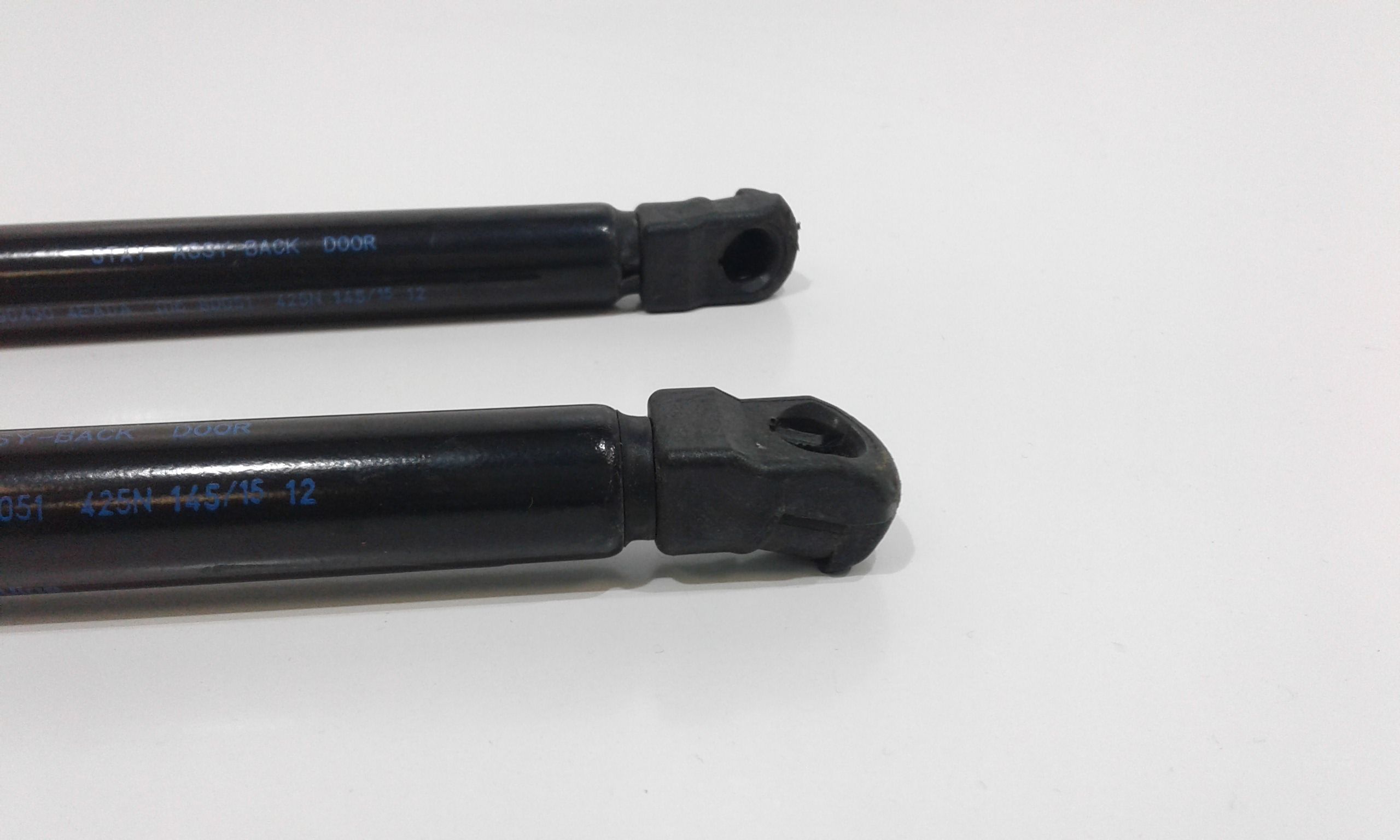 Pistoncini cofano Post. NISSAN Qashqai Serie