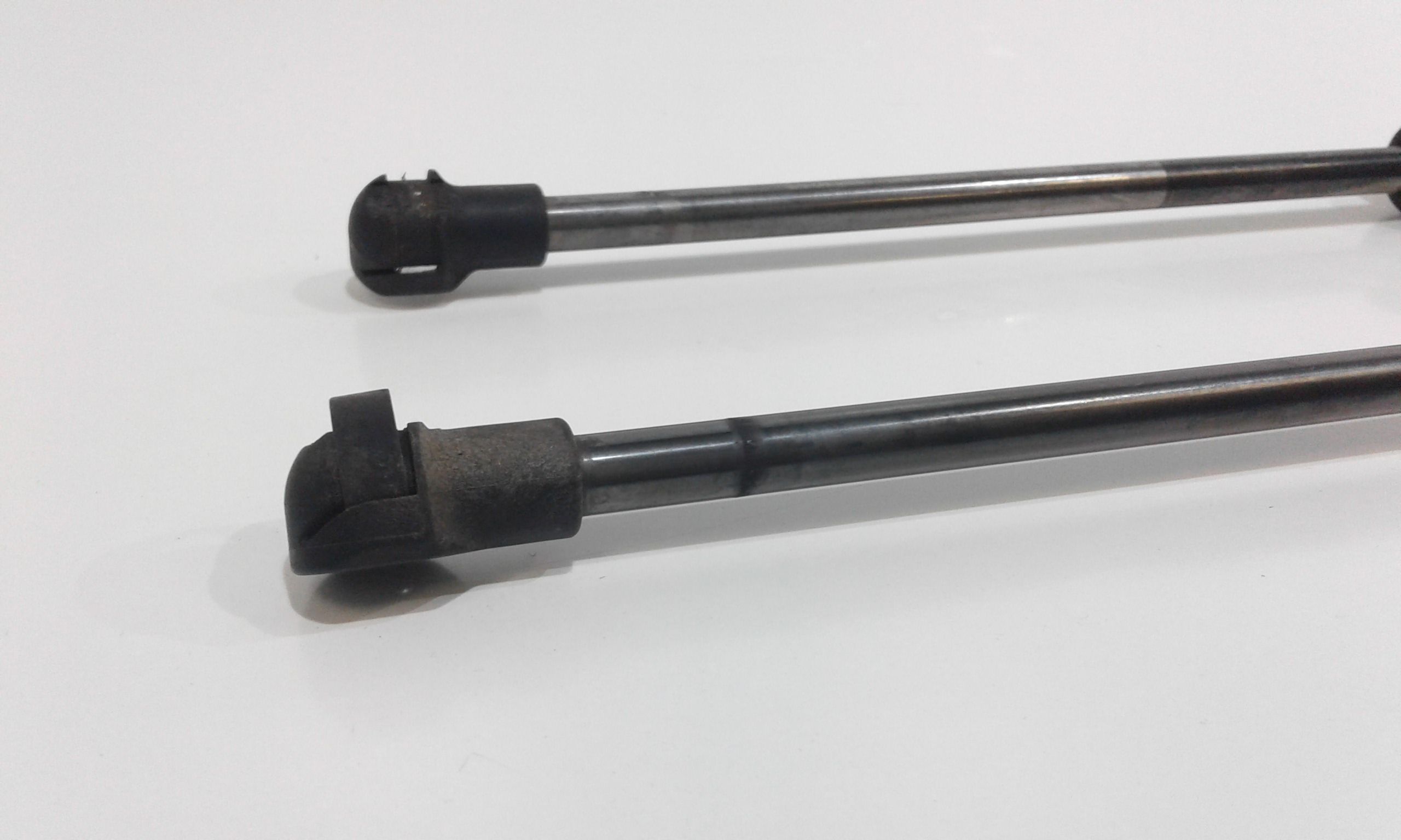 Pistoncini cofano Post. FIAT Panda 3 Serie