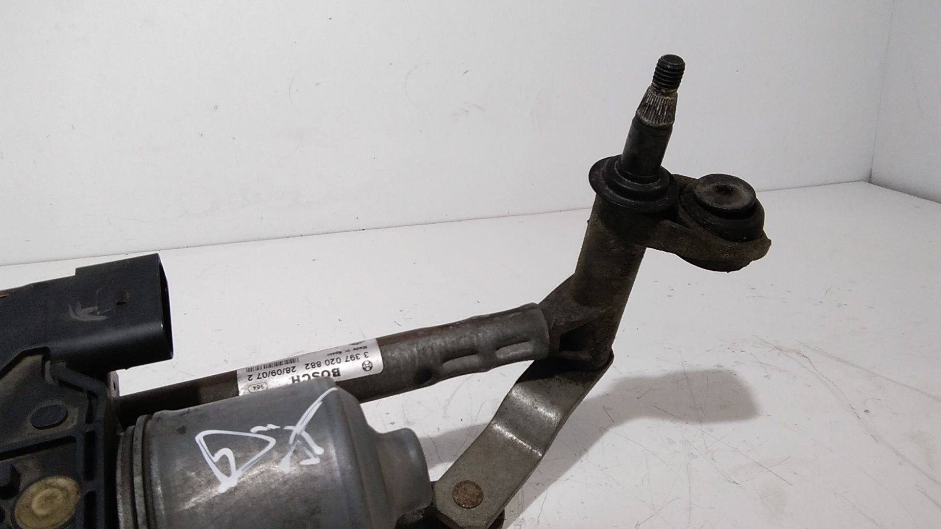 Motorino Tergicristallo Anteriore VOLKSWAGEN Golf 5 Plus (04>08)